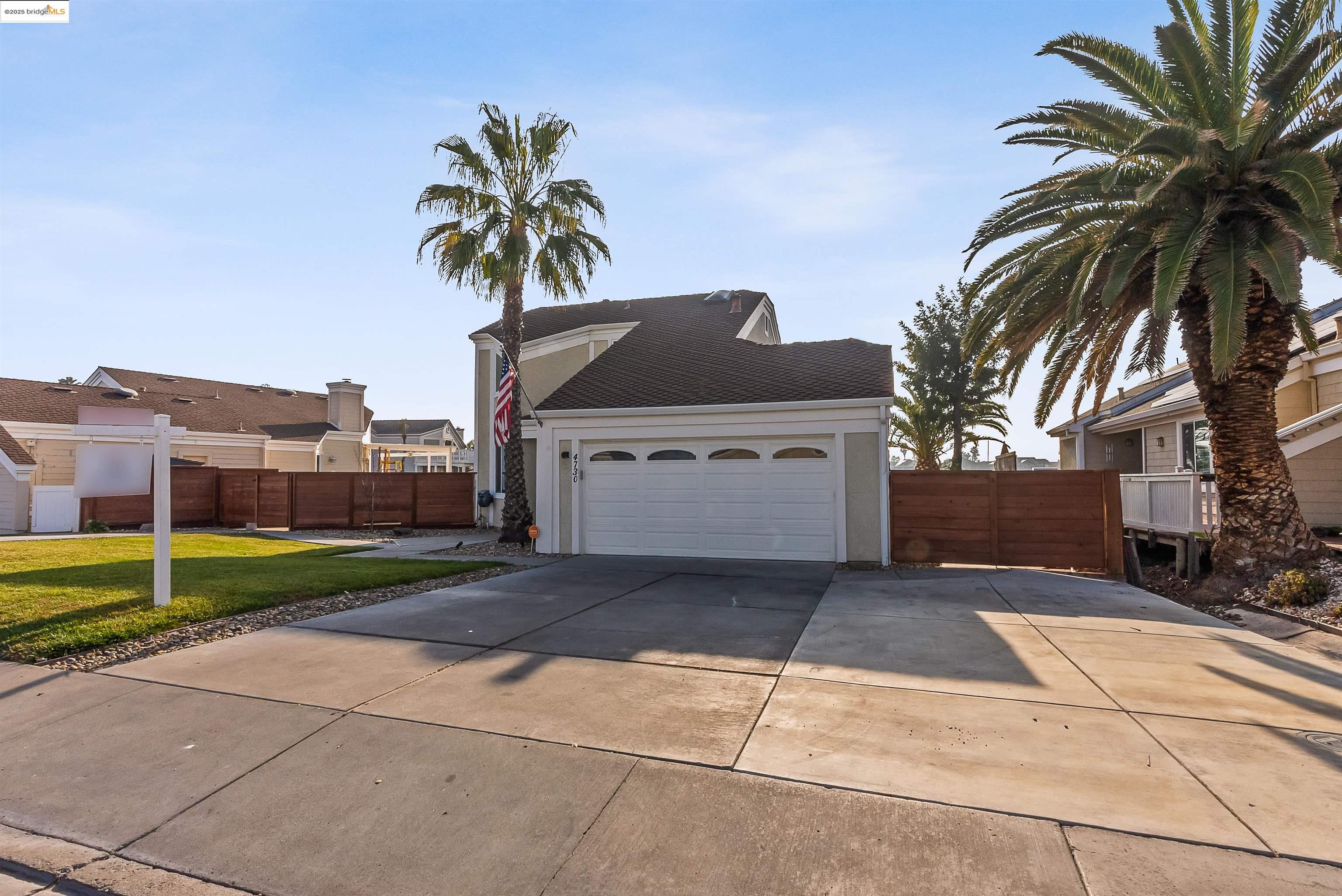 Detail Gallery Image 4 of 48 For 4730 Spinnaker Way, Discovery Bay,  CA 94505 - 3 Beds | 2 Baths