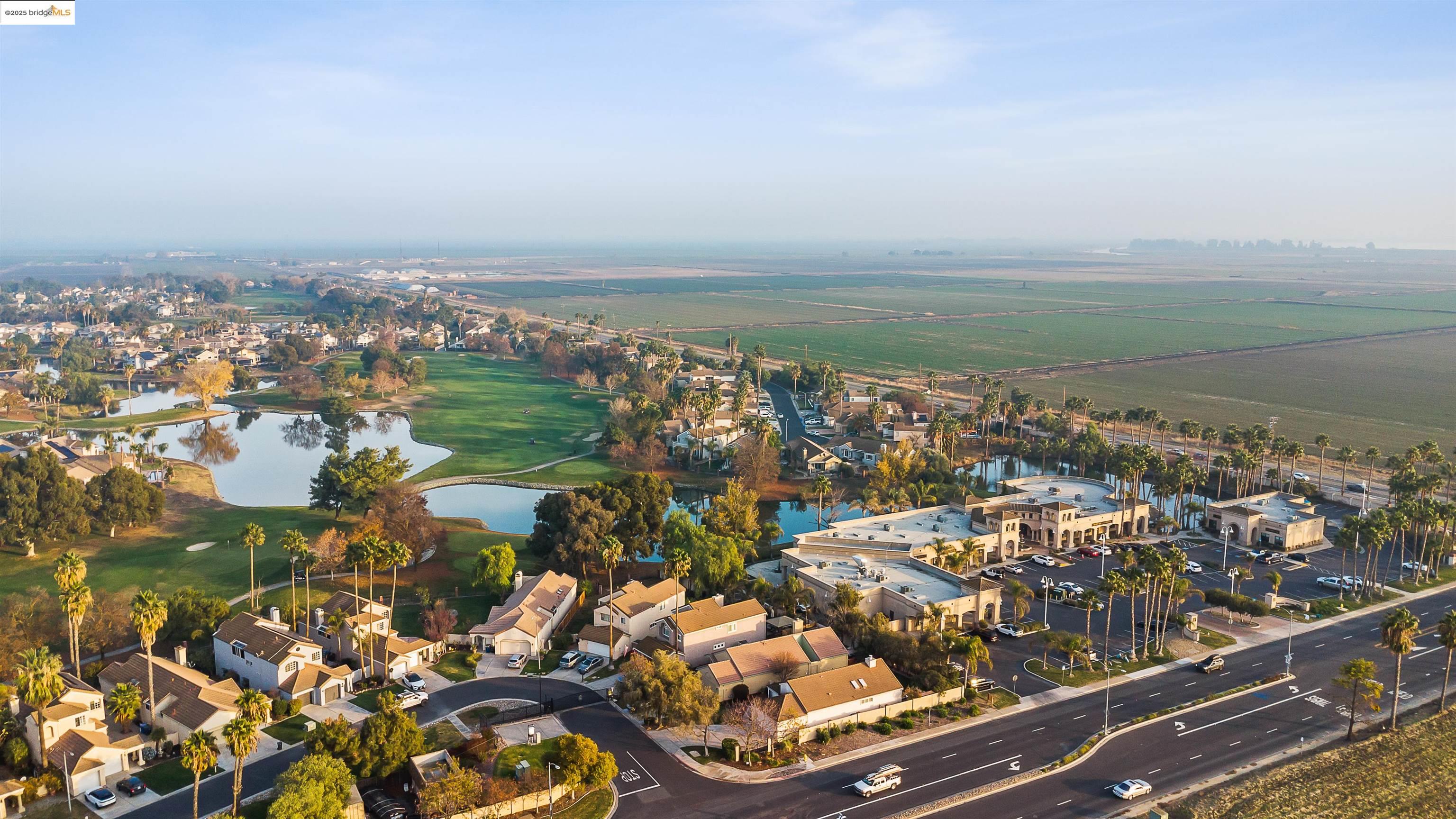 Detail Gallery Image 43 of 48 For 4730 Spinnaker Way, Discovery Bay,  CA 94505 - 3 Beds | 2 Baths