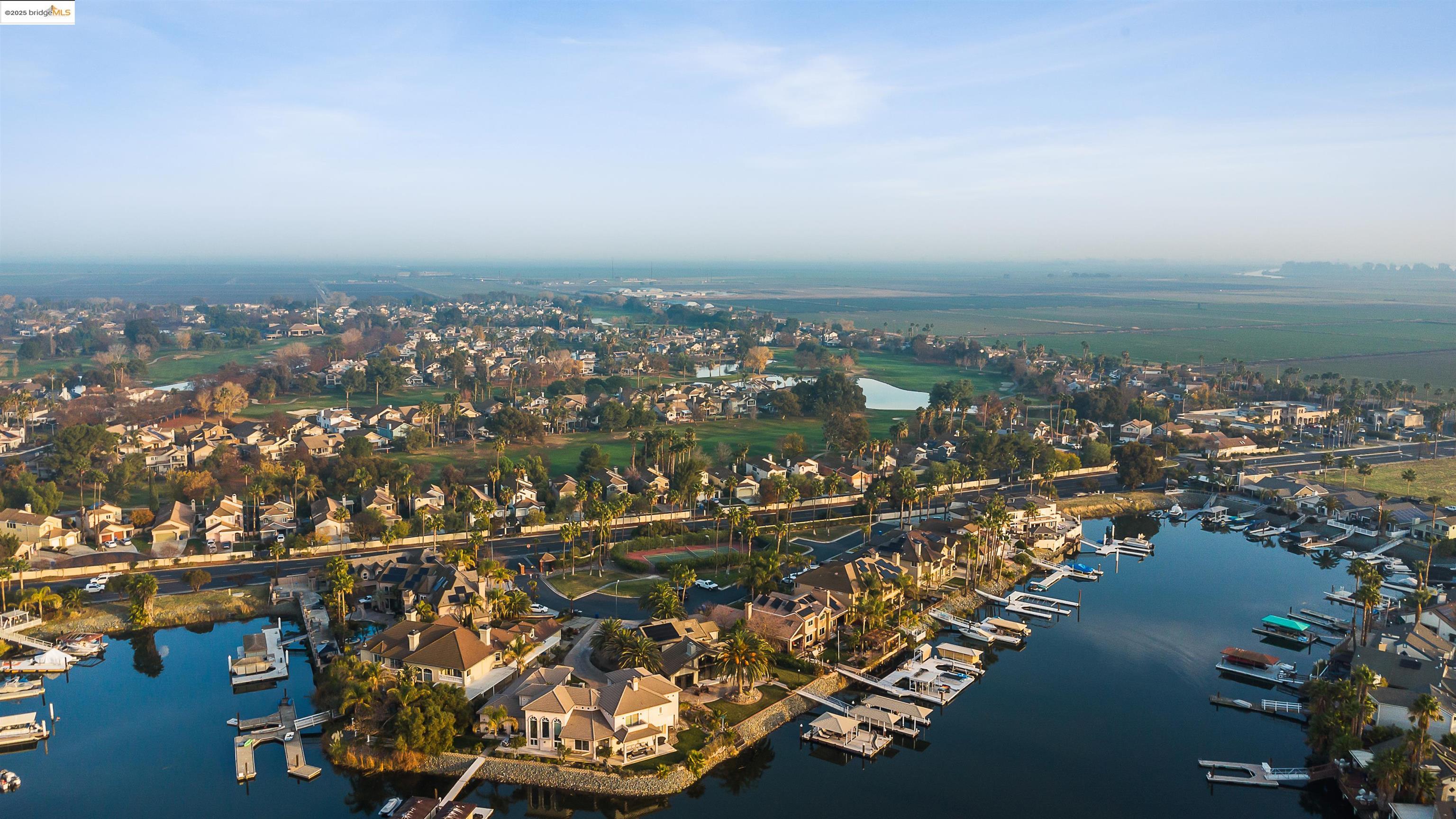 Detail Gallery Image 45 of 48 For 4730 Spinnaker Way, Discovery Bay,  CA 94505 - 3 Beds | 2 Baths