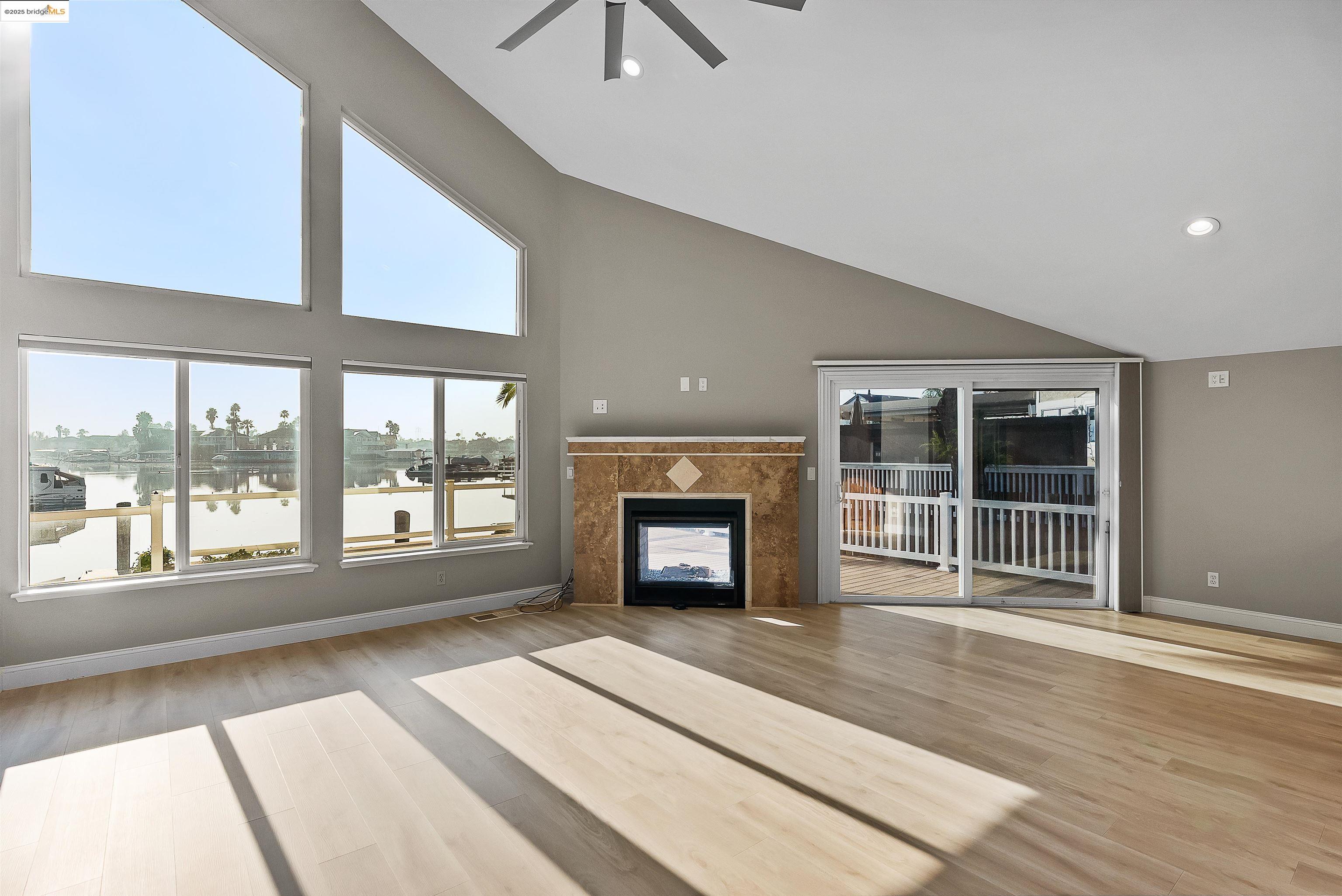 Detail Gallery Image 6 of 48 For 4730 Spinnaker Way, Discovery Bay,  CA 94505 - 3 Beds | 2 Baths