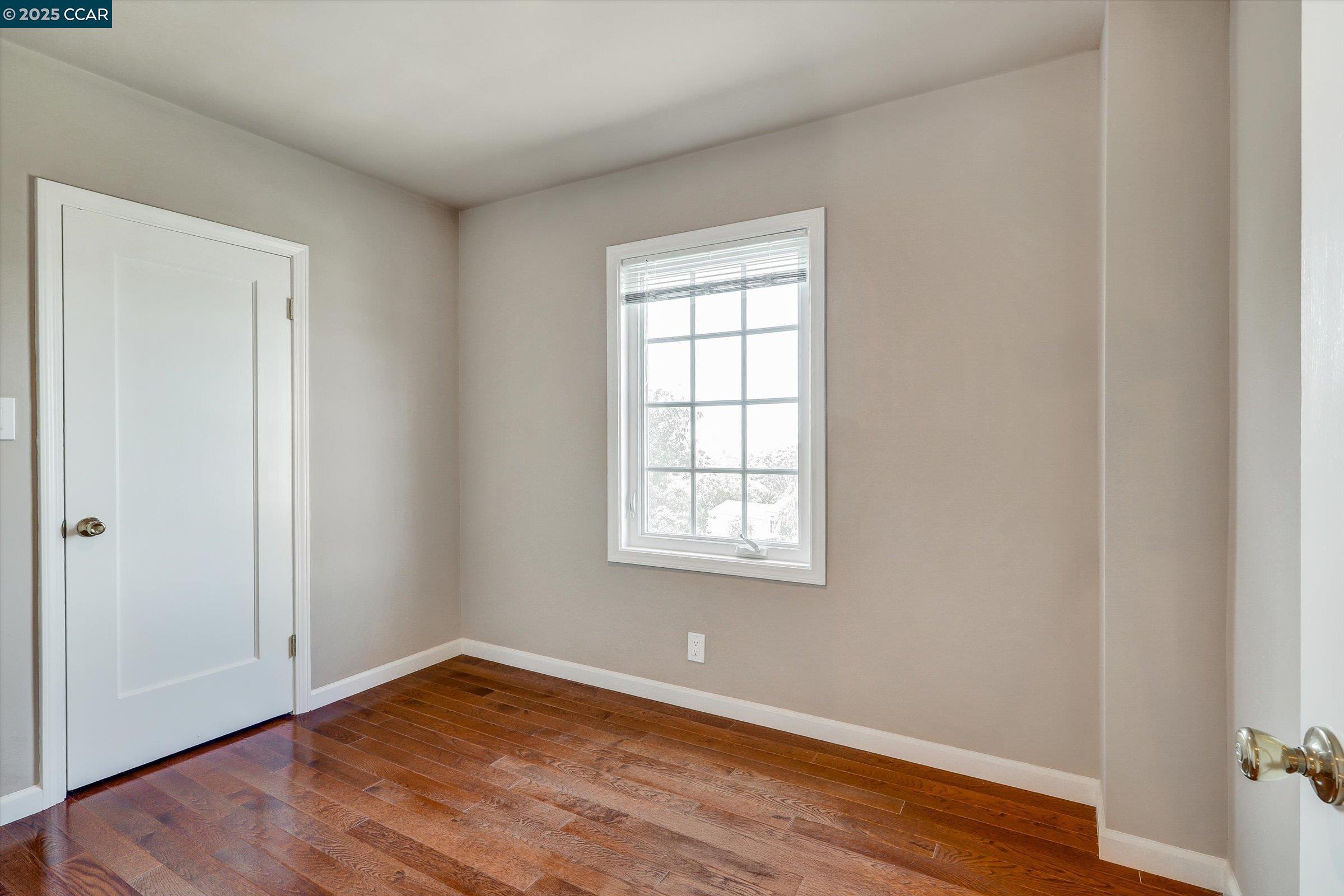 Detail Gallery Image 12 of 27 For 611 Amador St, Richmond,  CA 94805 - 5 Beds | 2 Baths