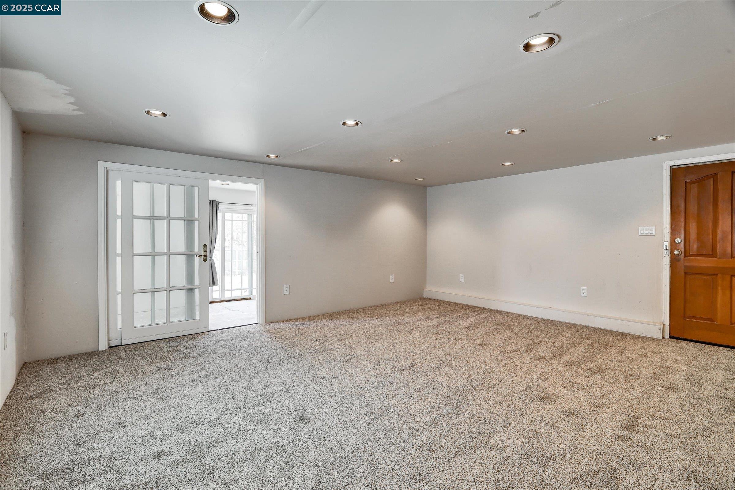 Detail Gallery Image 18 of 27 For 611 Amador St, Richmond,  CA 94805 - 5 Beds | 2 Baths