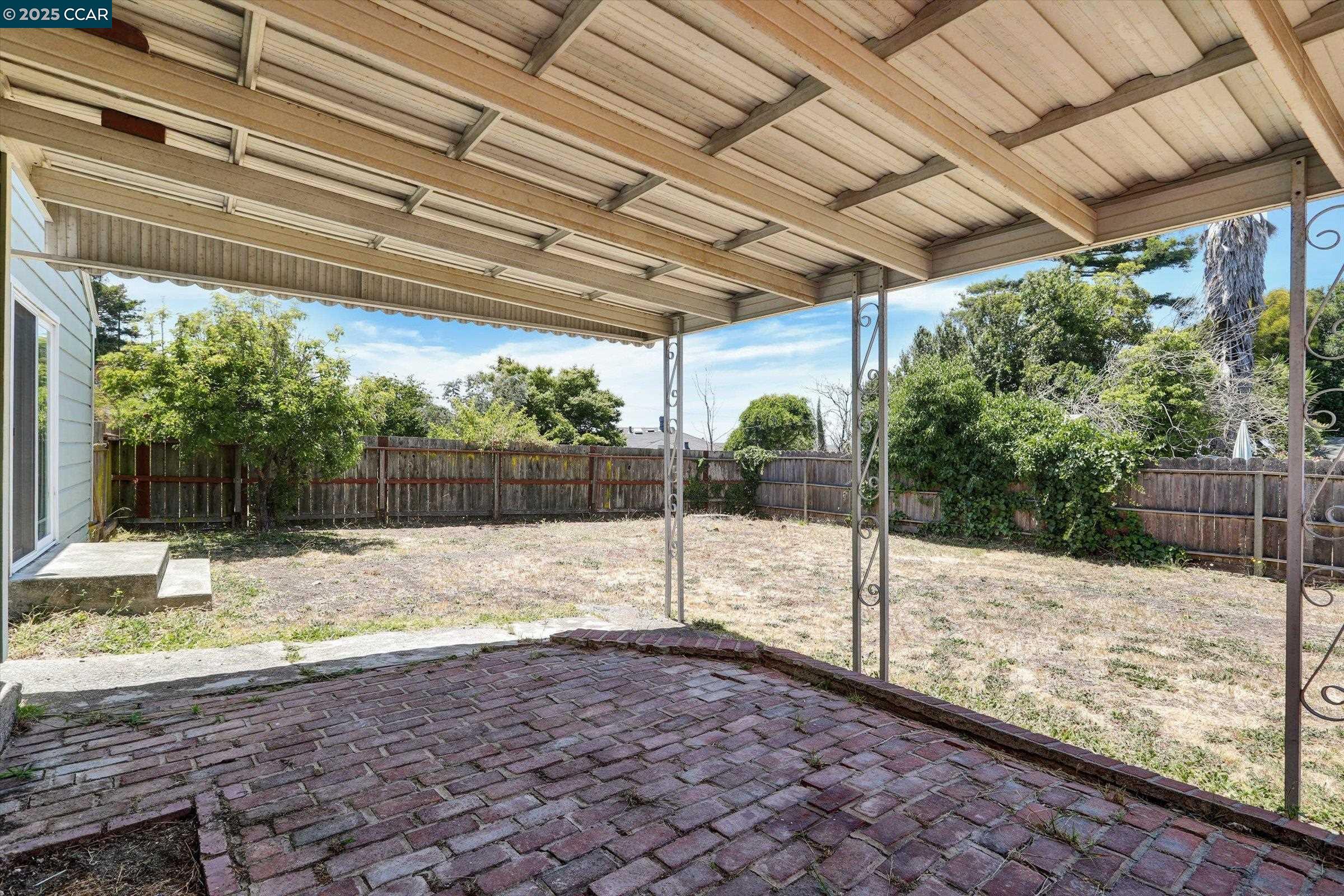 Detail Gallery Image 21 of 27 For 611 Amador St, Richmond,  CA 94805 - 5 Beds | 2 Baths