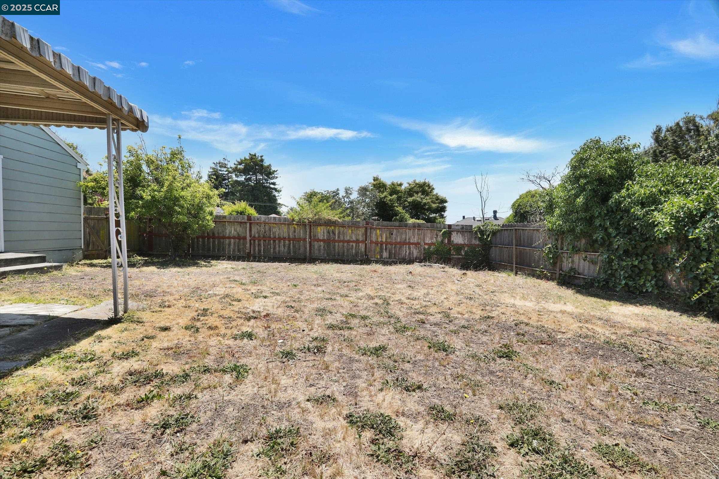 Detail Gallery Image 24 of 27 For 611 Amador St, Richmond,  CA 94805 - 5 Beds | 2 Baths