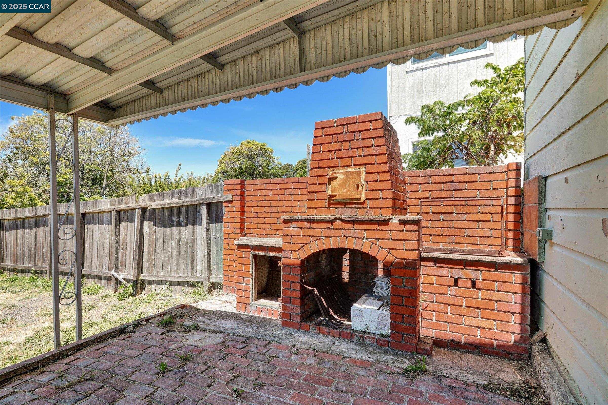 Detail Gallery Image 26 of 27 For 611 Amador St, Richmond,  CA 94805 - 5 Beds | 2 Baths
