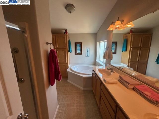 Detail Gallery Image 15 of 39 For 117 Santa Teresa, San Leandro,  CA 94579 - 2 Beds | 2 Baths