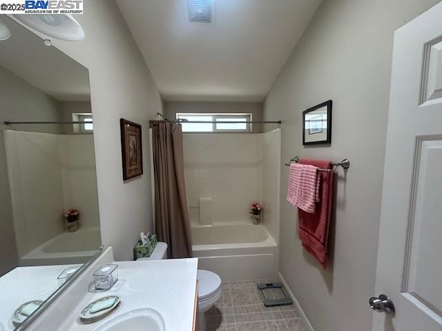 Detail Gallery Image 21 of 39 For 117 Santa Teresa, San Leandro,  CA 94579 - 2 Beds | 2 Baths