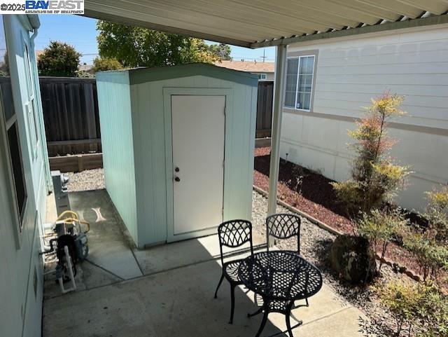 Detail Gallery Image 25 of 39 For 117 Santa Teresa, San Leandro,  CA 94579 - 2 Beds | 2 Baths