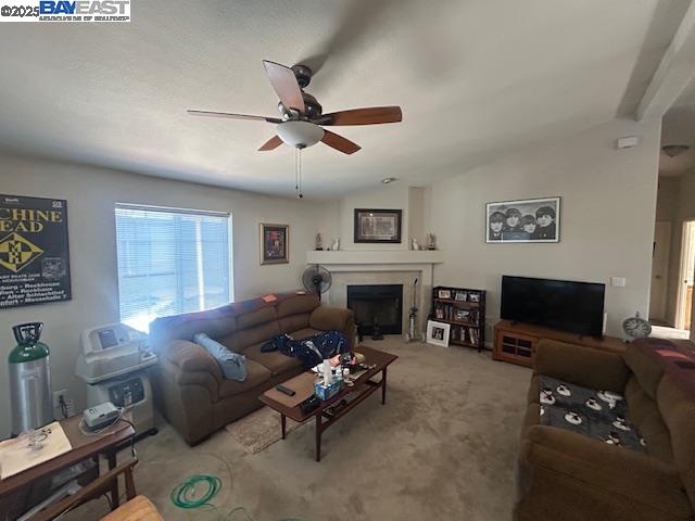 Detail Gallery Image 4 of 39 For 117 Santa Teresa, San Leandro,  CA 94579 - 2 Beds | 2 Baths