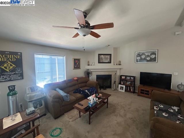 Detail Gallery Image 6 of 39 For 117 Santa Teresa, San Leandro,  CA 94579 - 2 Beds | 2 Baths