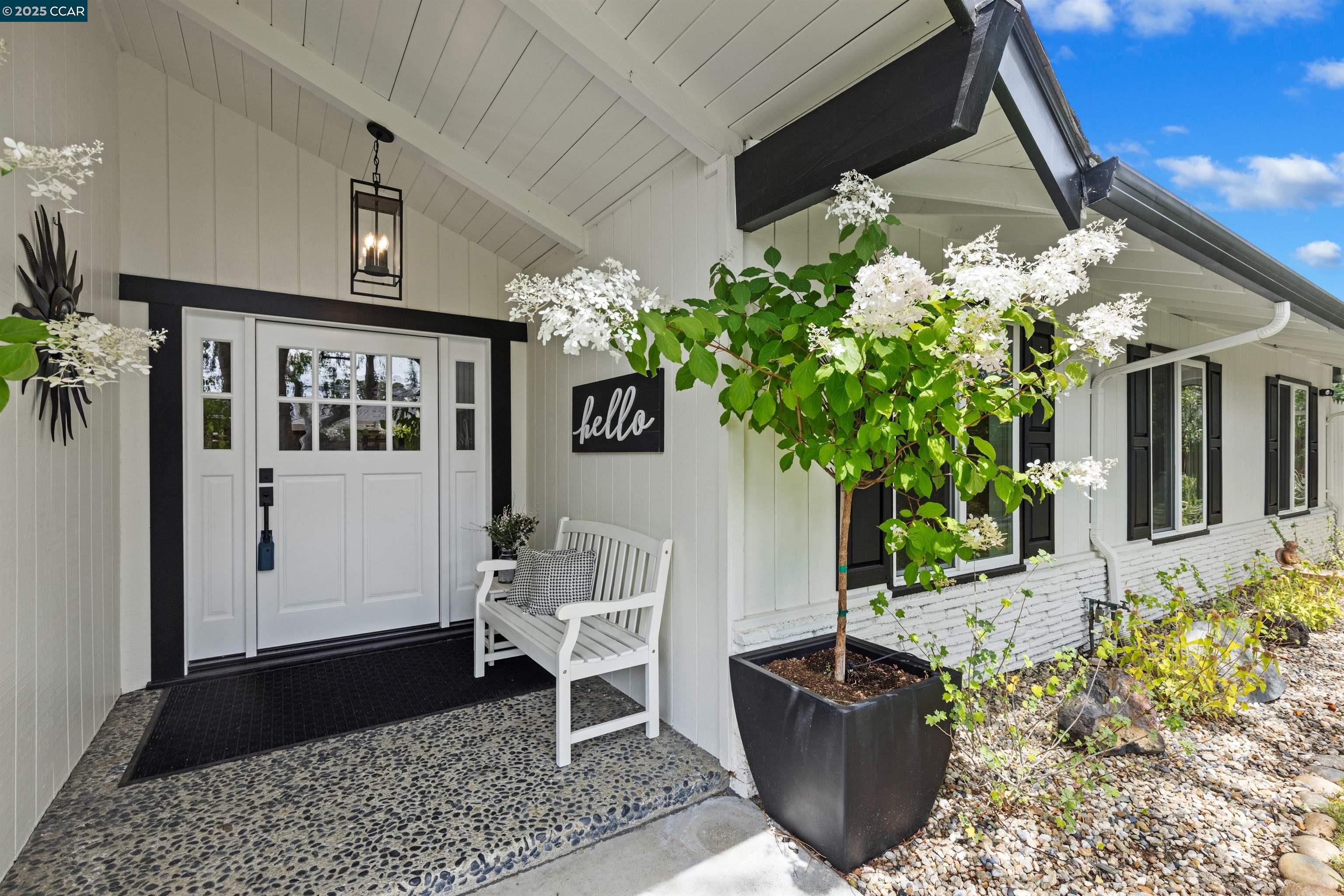 Detail Gallery Image 17 of 60 For 1838 Sunnyvale Ave, Walnut Creek,  CA 94597 - 4 Beds | 2 Baths
