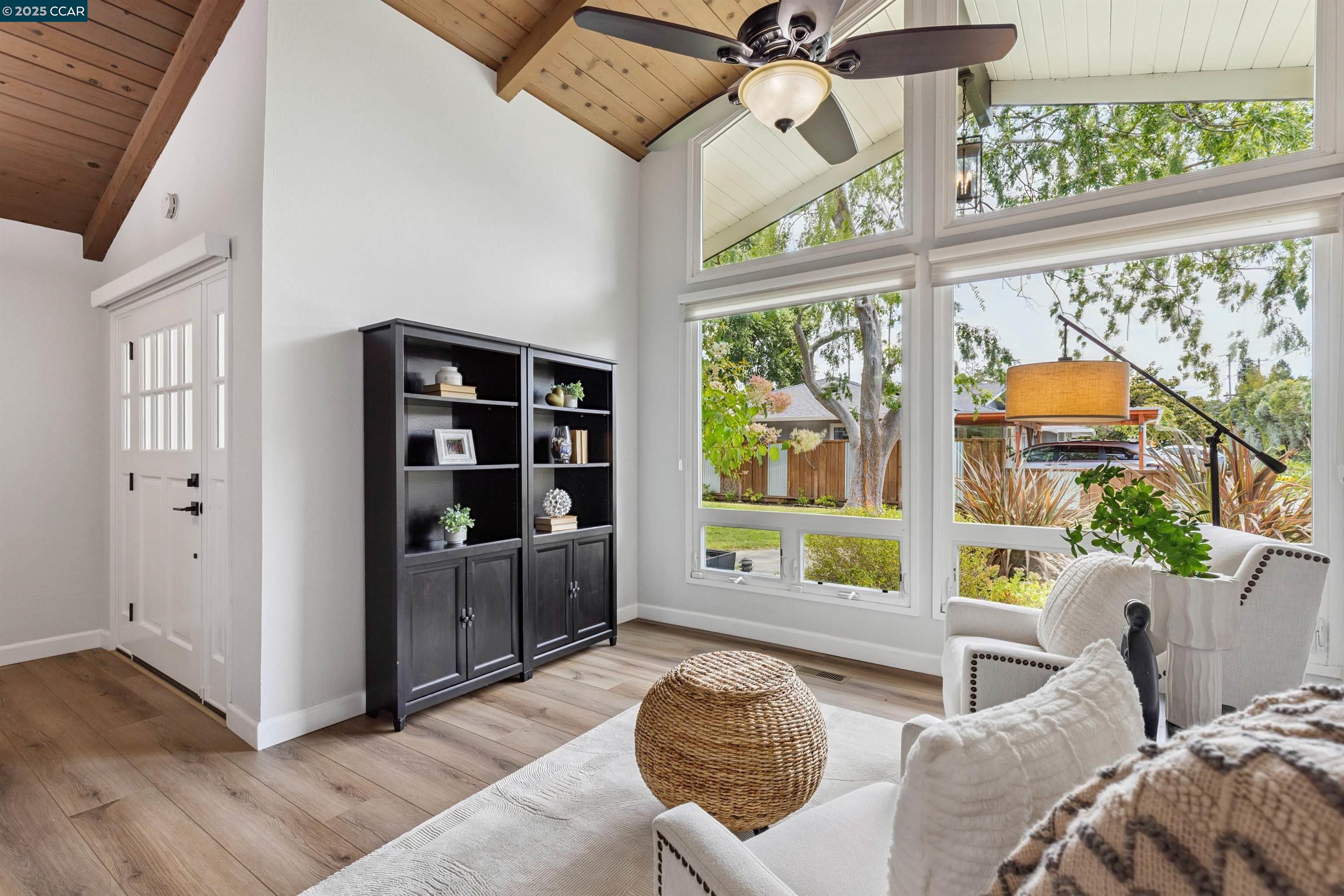 Detail Gallery Image 20 of 60 For 1838 Sunnyvale Ave, Walnut Creek,  CA 94597 - 4 Beds | 2 Baths