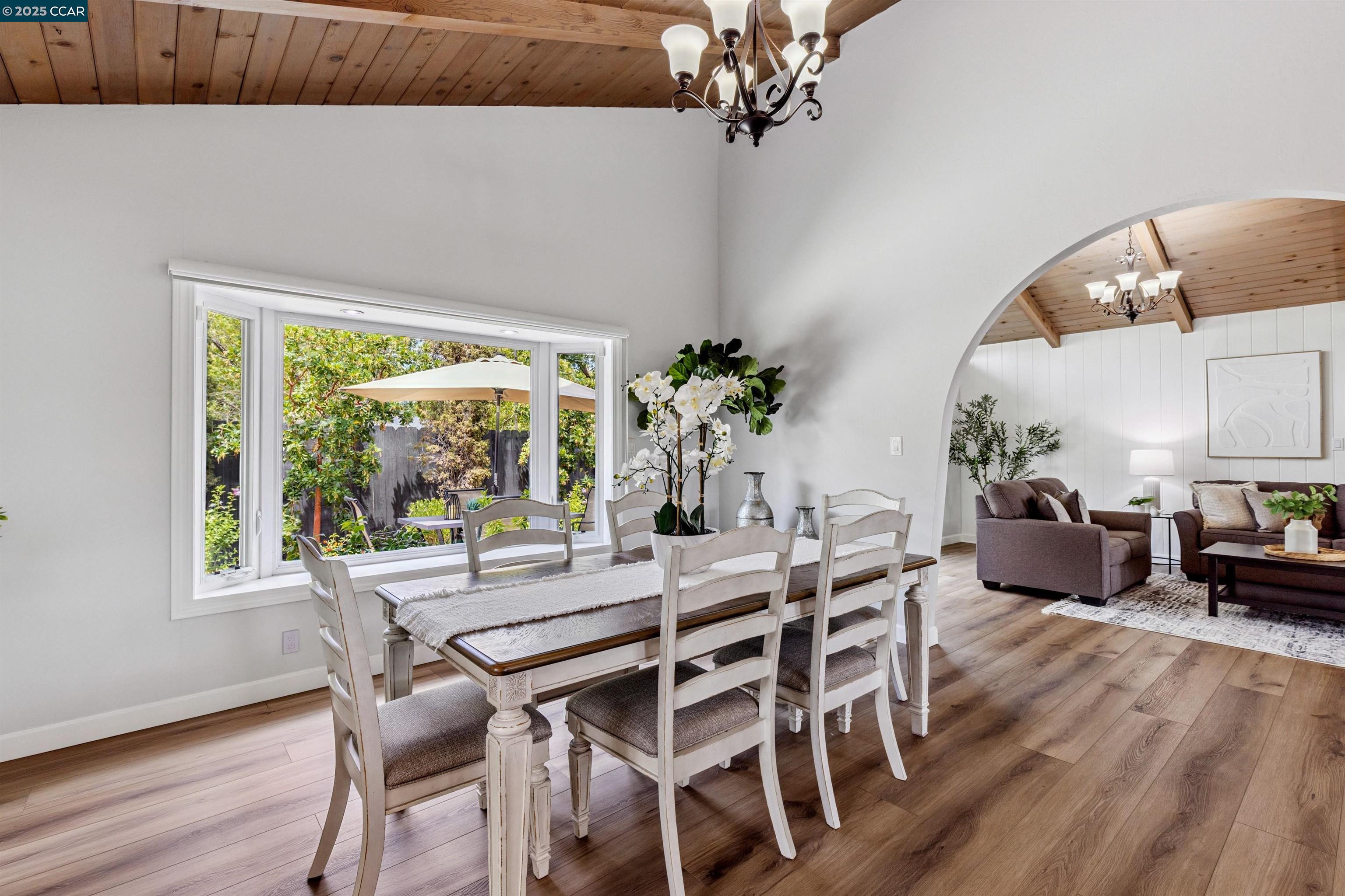 Detail Gallery Image 25 of 60 For 1838 Sunnyvale Ave, Walnut Creek,  CA 94597 - 4 Beds | 2 Baths