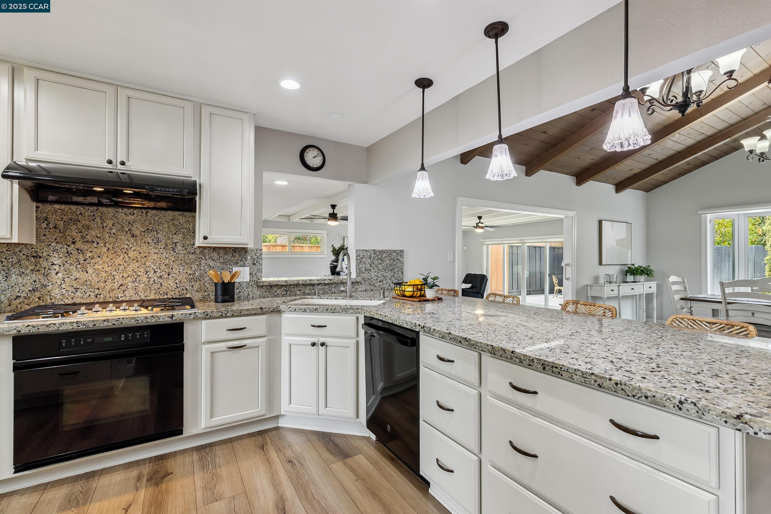Detail Gallery Image 27 of 60 For 1838 Sunnyvale Ave, Walnut Creek,  CA 94597 - 4 Beds | 2 Baths