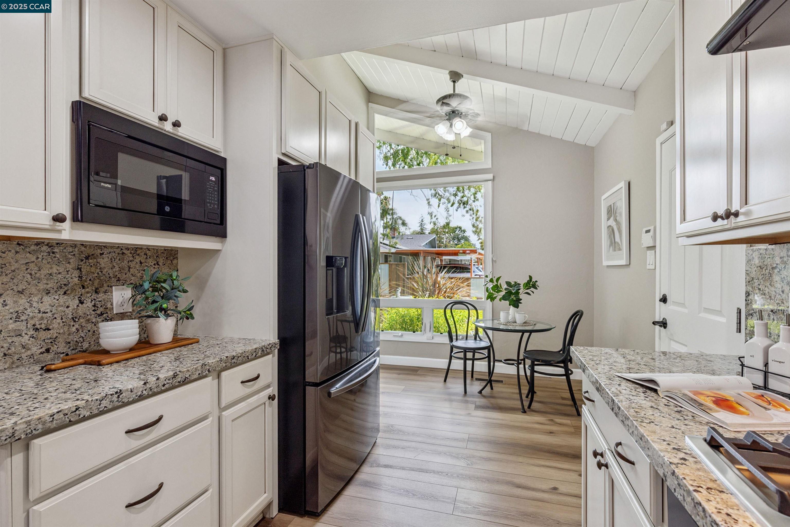Detail Gallery Image 29 of 60 For 1838 Sunnyvale Ave, Walnut Creek,  CA 94597 - 4 Beds | 2 Baths