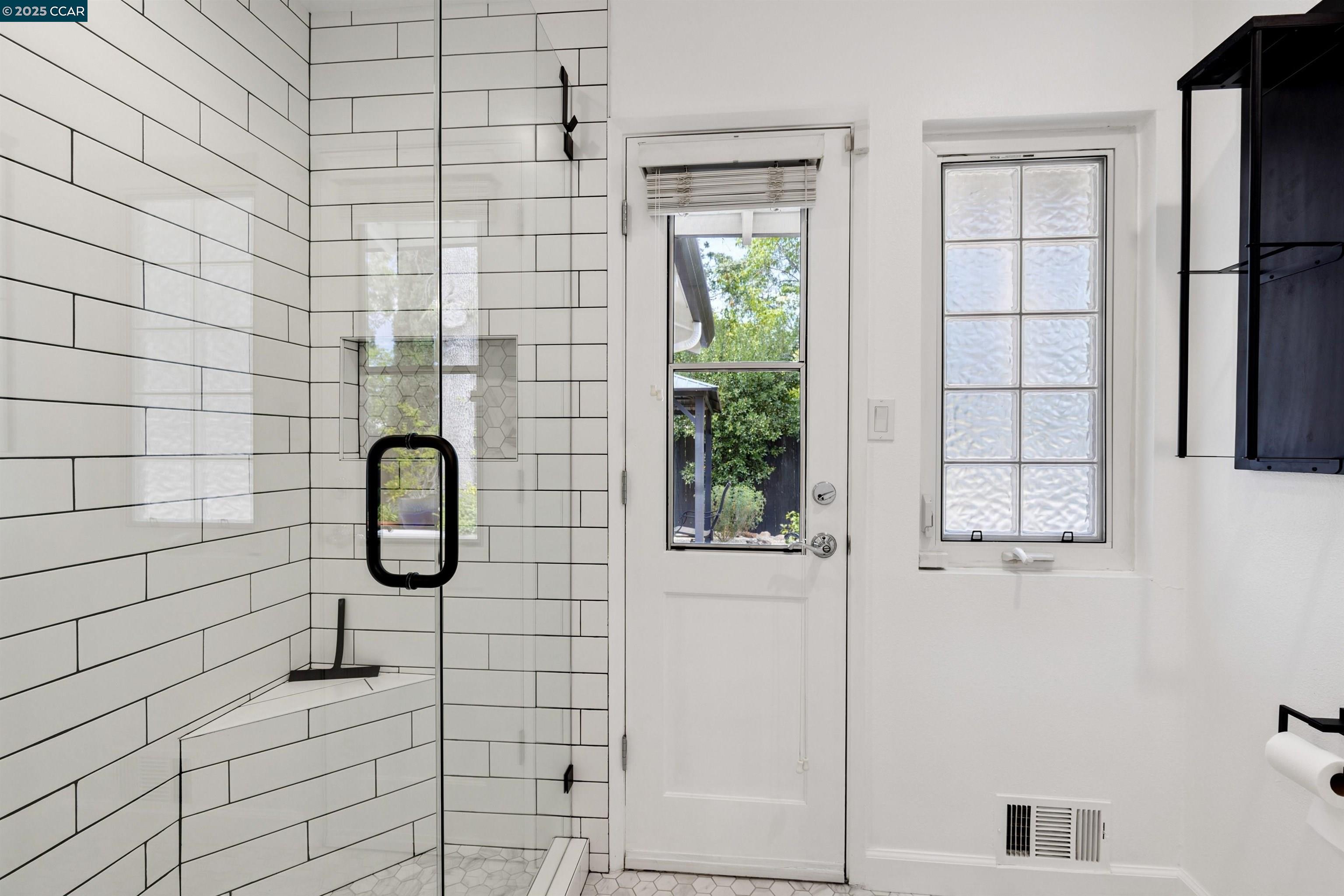 Detail Gallery Image 39 of 60 For 1838 Sunnyvale Ave, Walnut Creek,  CA 94597 - 4 Beds | 2 Baths