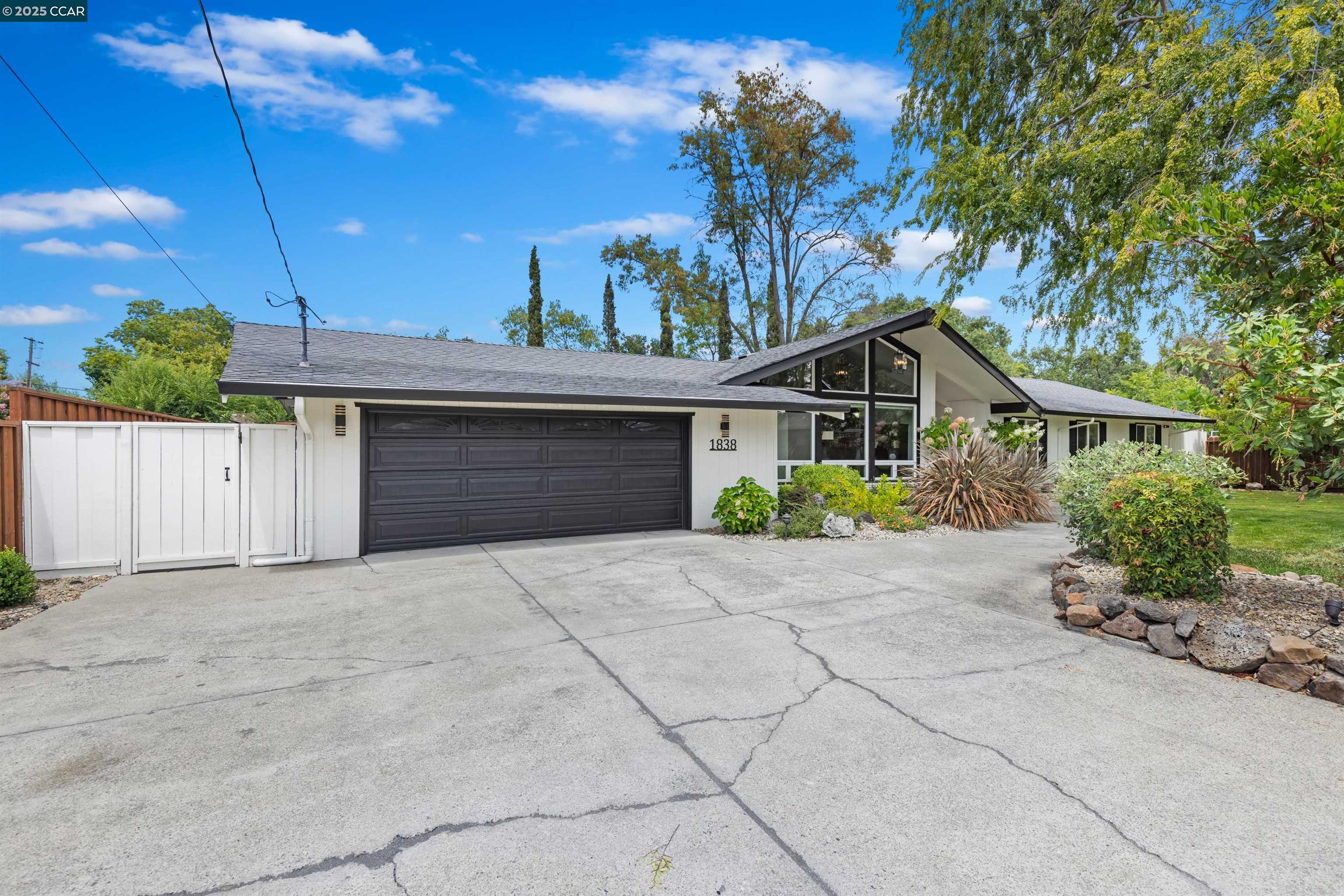 Detail Gallery Image 58 of 60 For 1838 Sunnyvale Ave, Walnut Creek,  CA 94597 - 4 Beds | 2 Baths