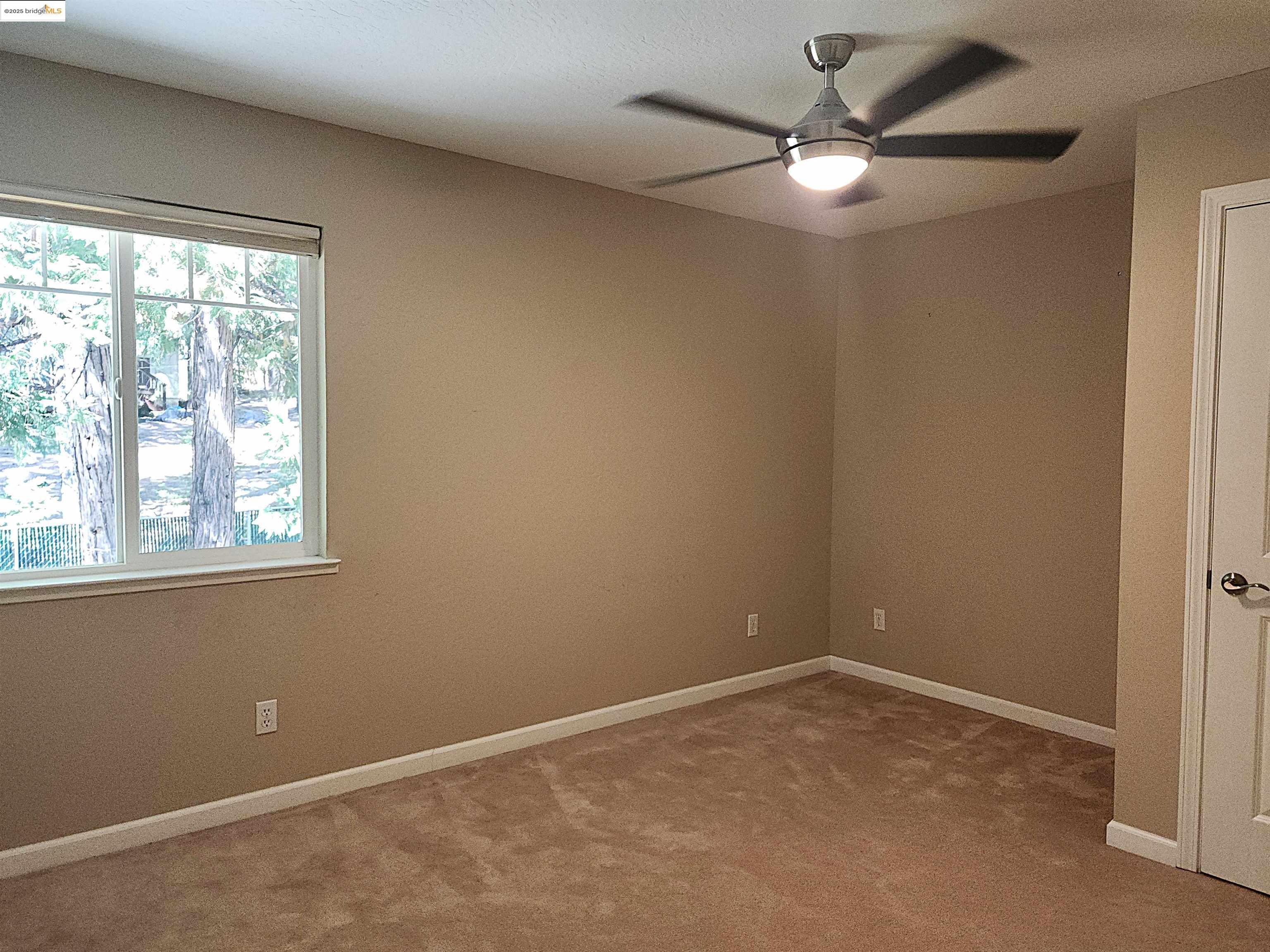 Detail Gallery Image 25 of 44 For 2136 Silver Drive, Arnold,  CA 95223-9575 - 3 Beds | 2/1 Baths