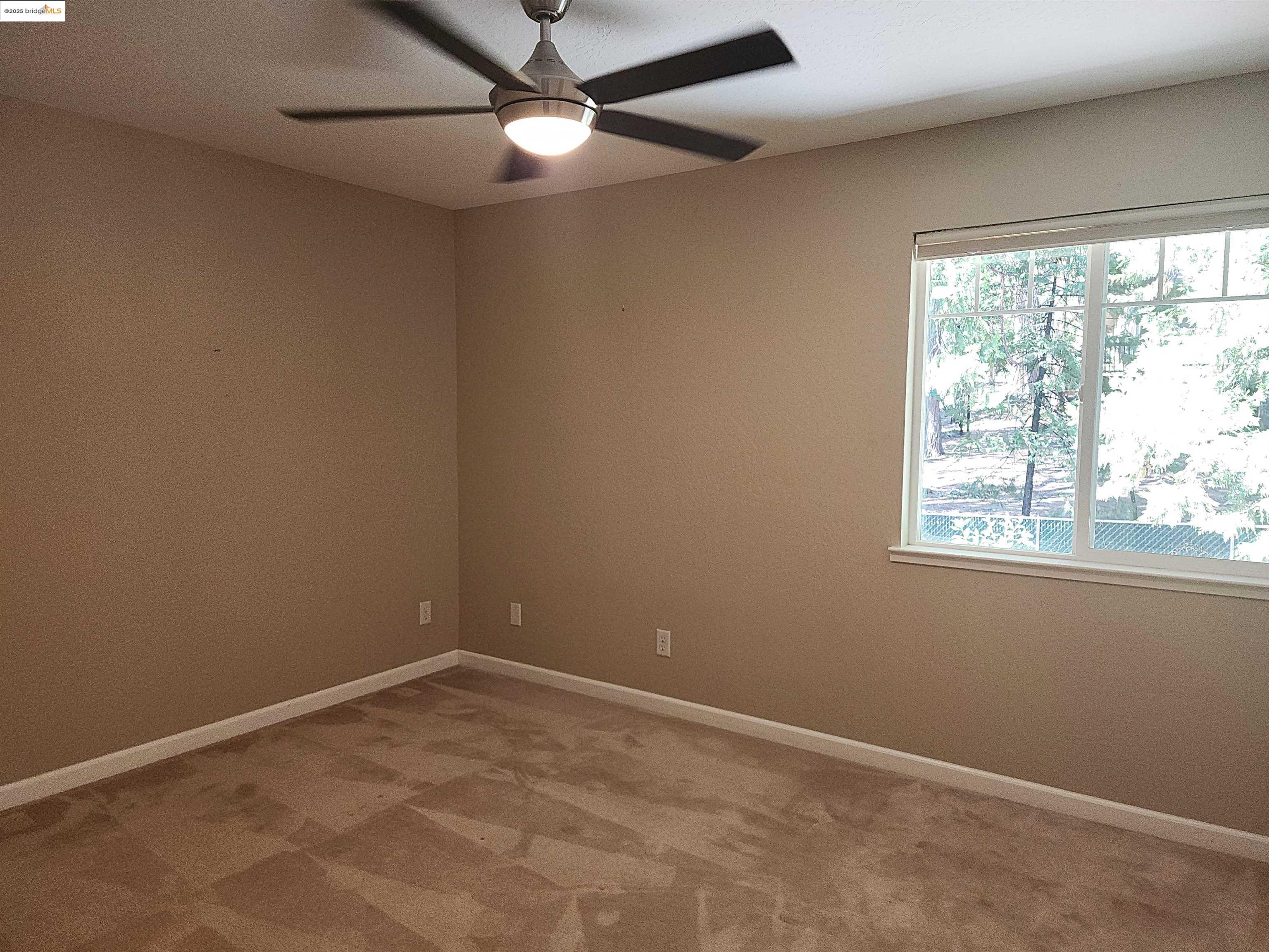 Detail Gallery Image 26 of 44 For 2136 Silver Drive, Arnold,  CA 95223-9575 - 3 Beds | 2/1 Baths