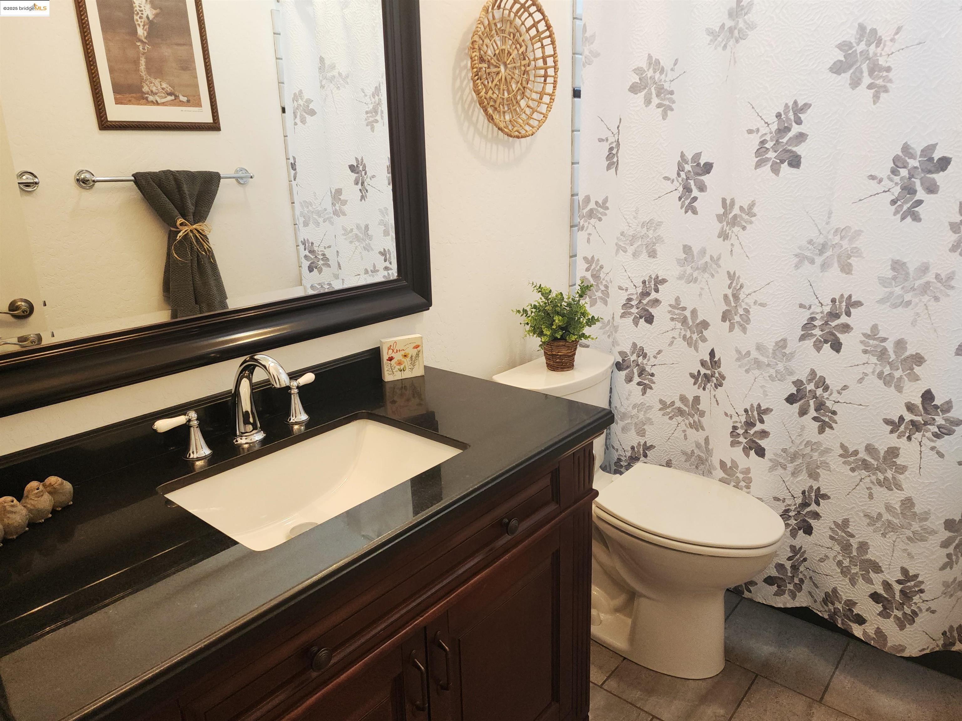 Detail Gallery Image 28 of 44 For 2136 Silver Drive, Arnold,  CA 95223-9575 - 3 Beds | 2/1 Baths