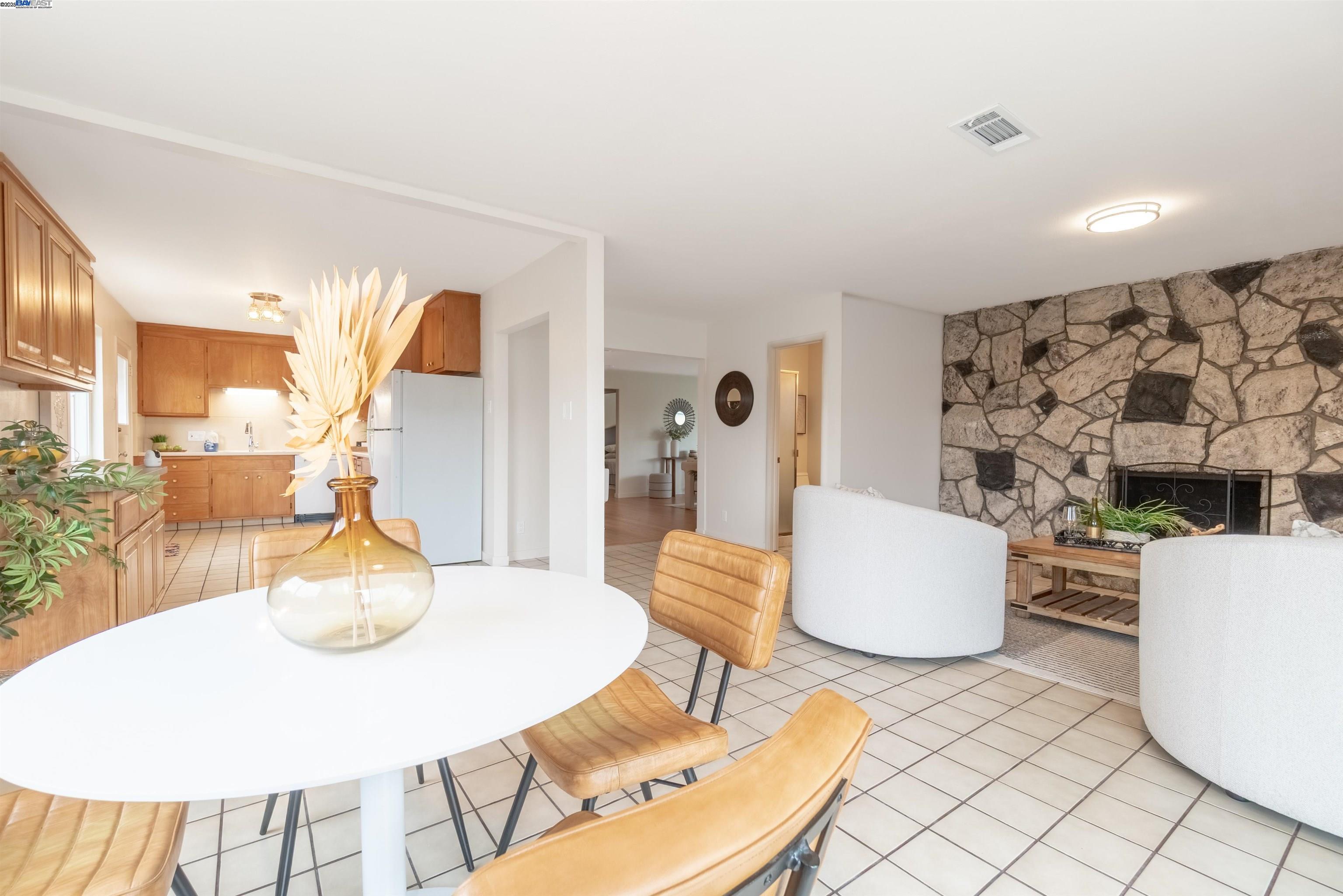 Detail Gallery Image 30 of 35 For 1875 Willow Ave, San Leandro,  CA 94579 - 3 Beds | 2 Baths