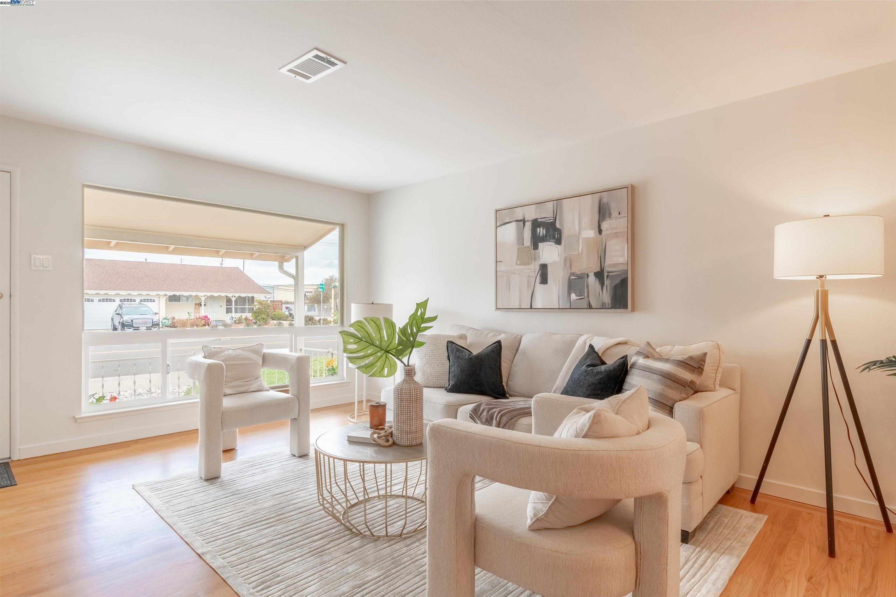 Detail Gallery Image 8 of 35 For 1875 Willow Ave, San Leandro,  CA 94579 - 3 Beds | 2 Baths