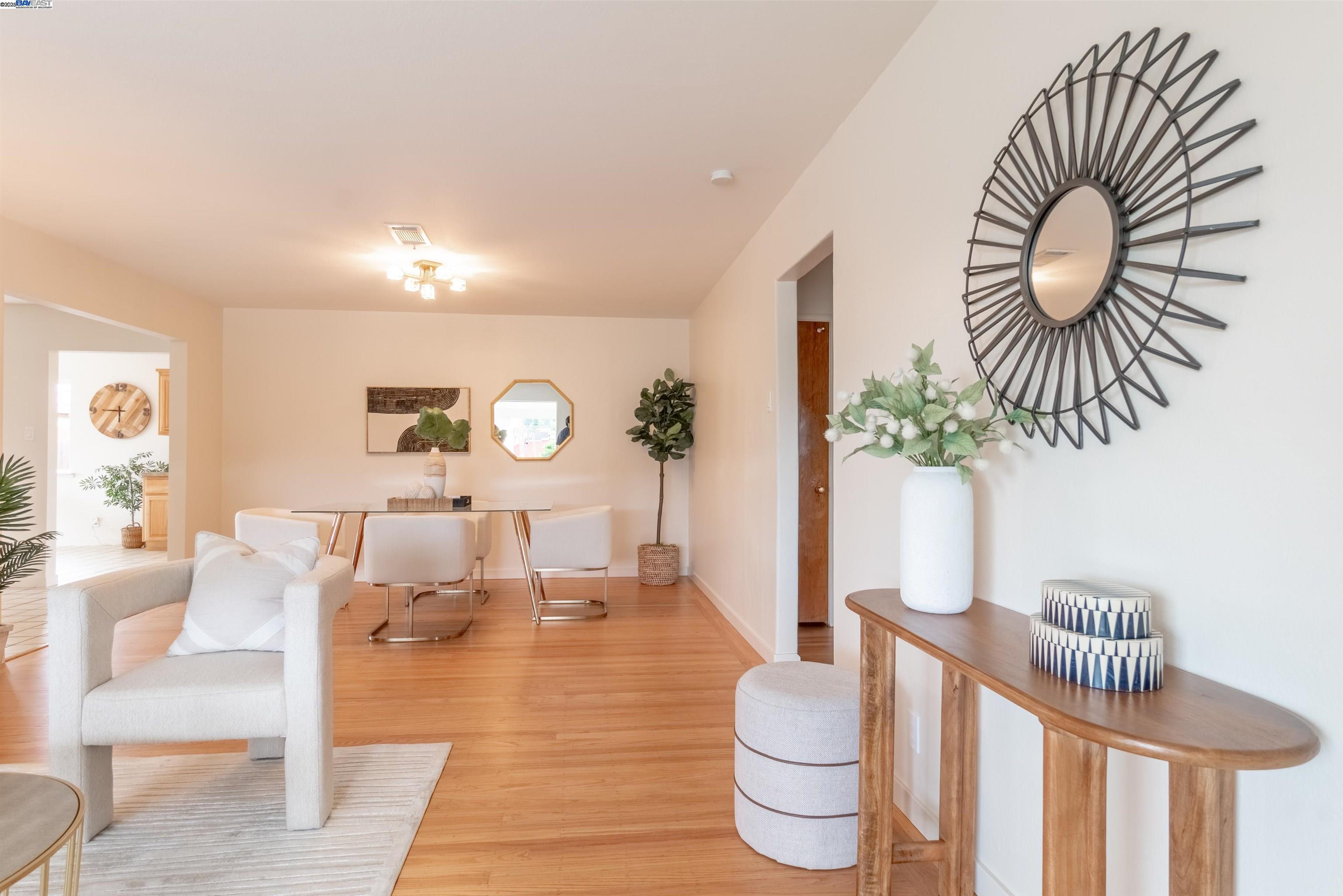 Detail Gallery Image 9 of 35 For 1875 Willow Ave, San Leandro,  CA 94579 - 3 Beds | 2 Baths