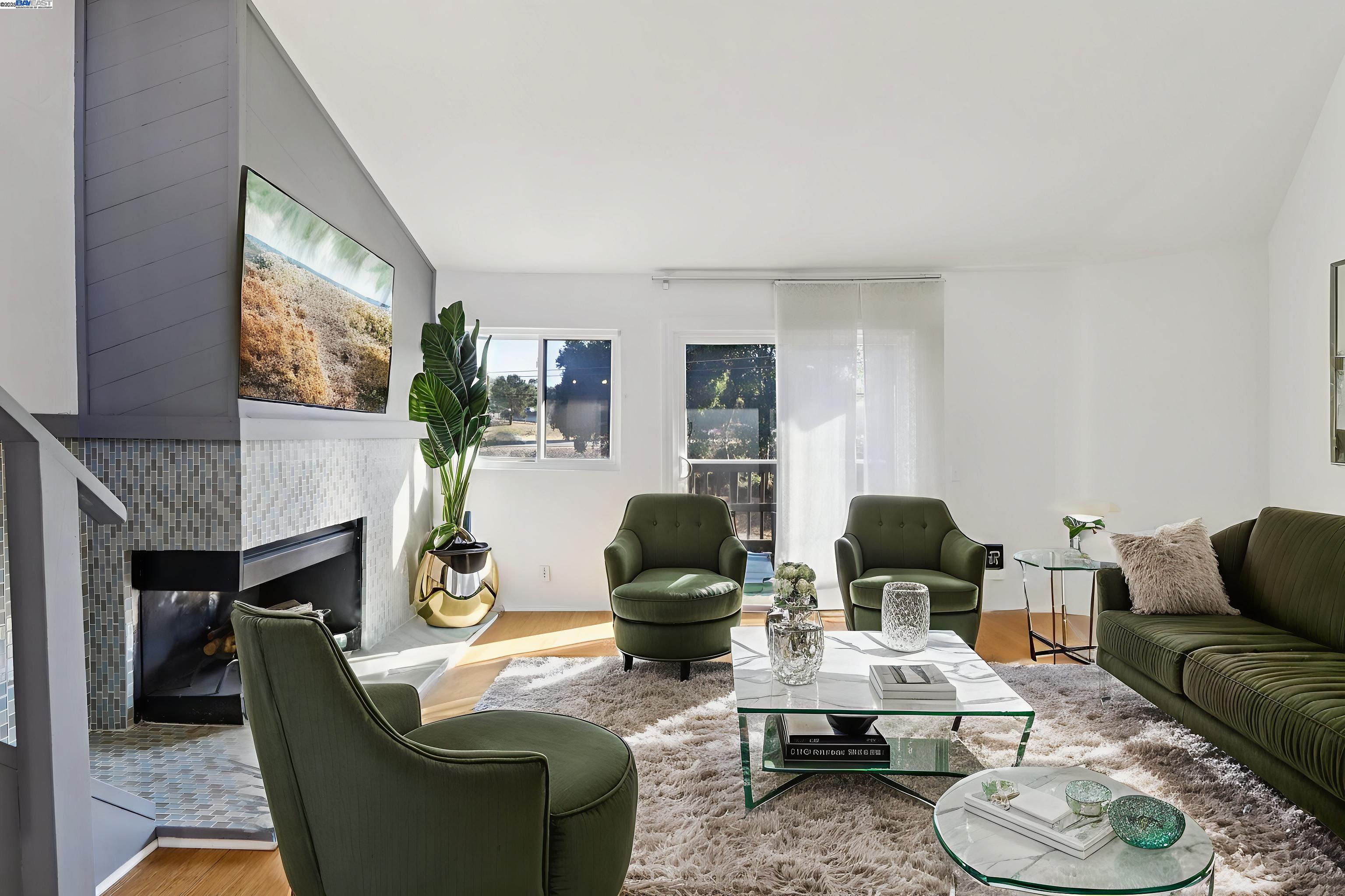 Detail Gallery Image 1 of 19 For 5400 Mountain Blvd #340,  Oakland,  CA 94619 - 2 Beds | 2 Baths