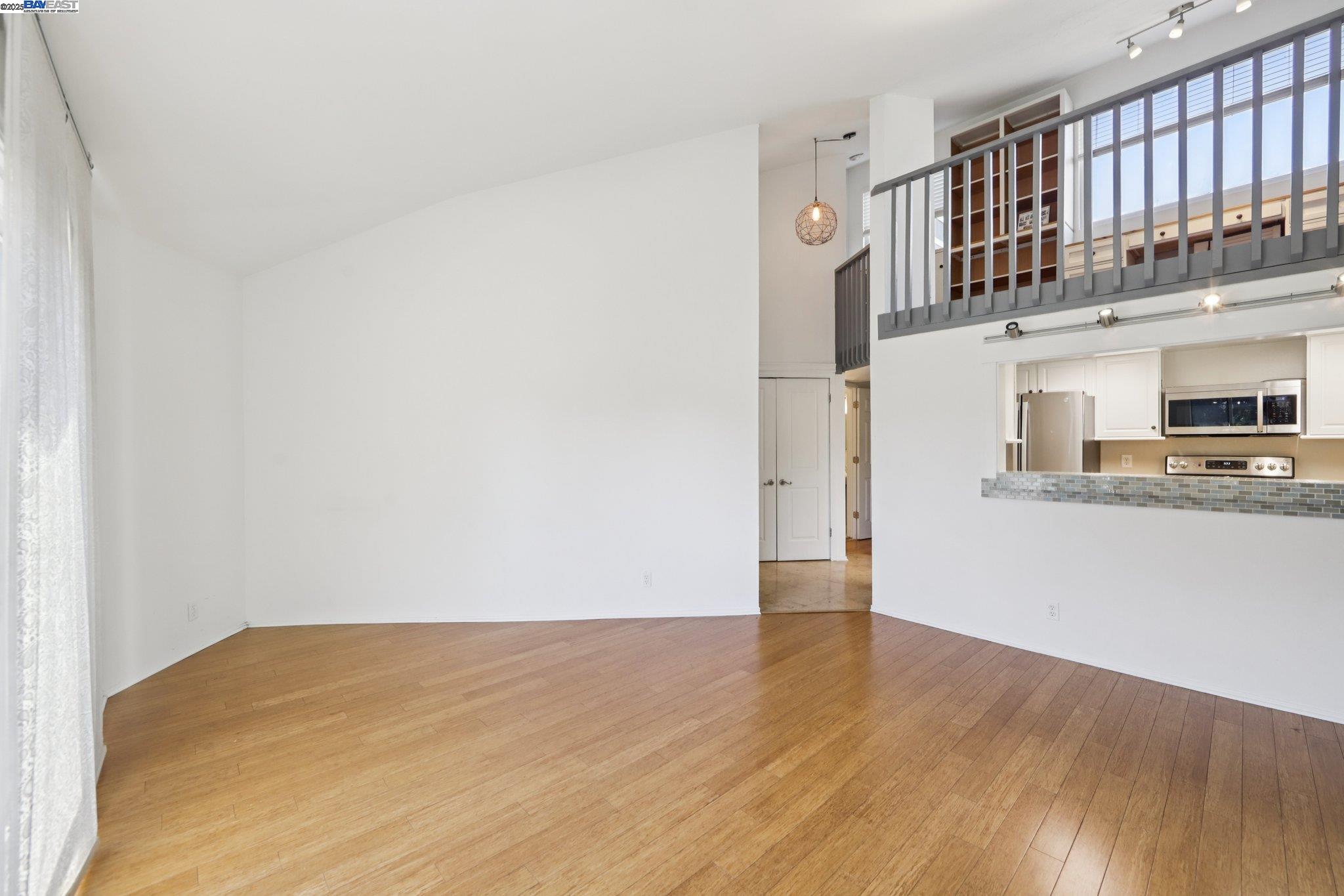 Detail Gallery Image 12 of 19 For 5400 Mountain Blvd #340,  Oakland,  CA 94619 - 2 Beds | 2 Baths