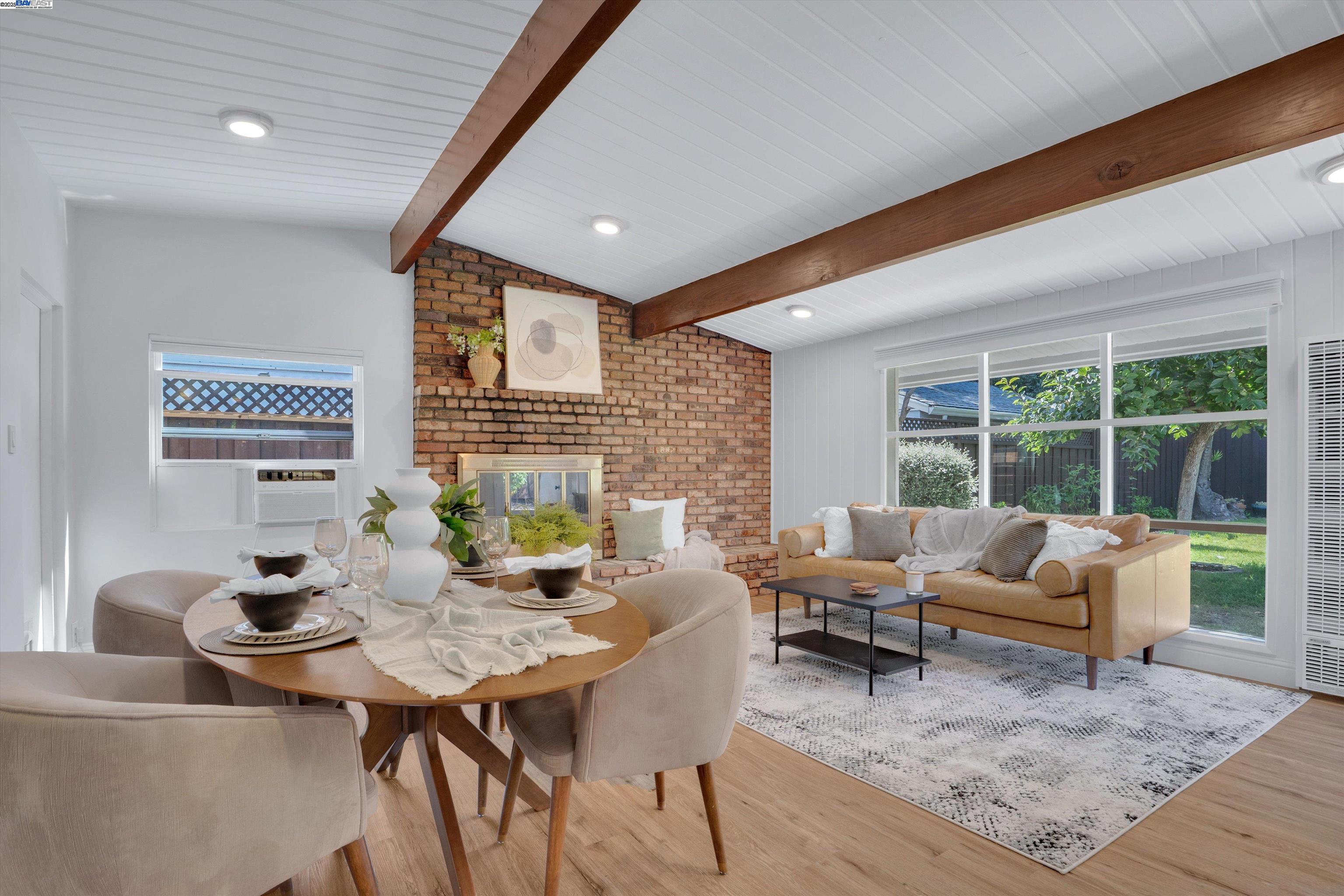 Detail Gallery Image 16 of 31 For 956 Tamarack Ave, San Jose,  CA 95128 - 2 Beds | 1 Baths