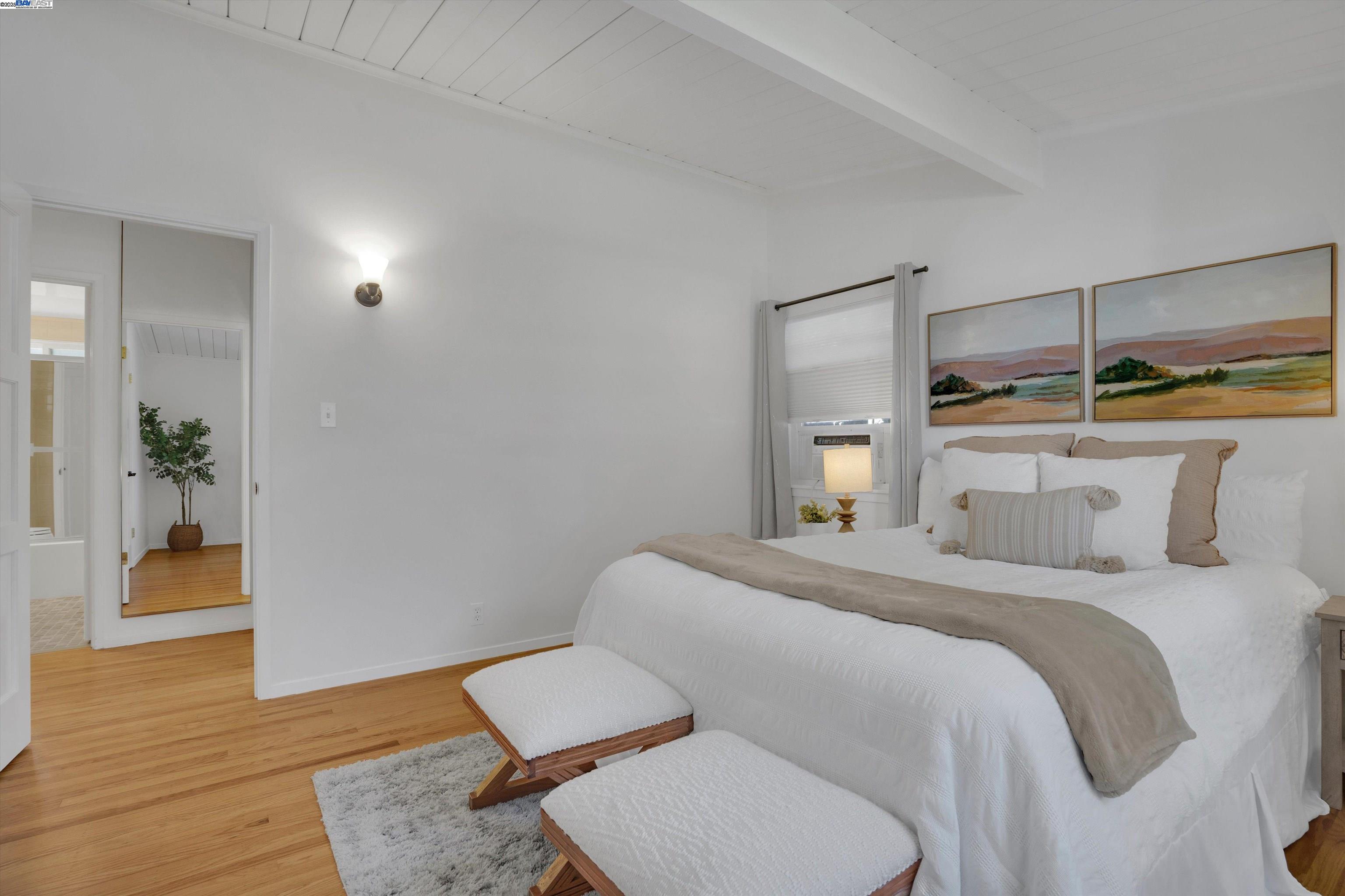 Detail Gallery Image 21 of 31 For 956 Tamarack Ave, San Jose,  CA 95128 - 2 Beds | 1 Baths