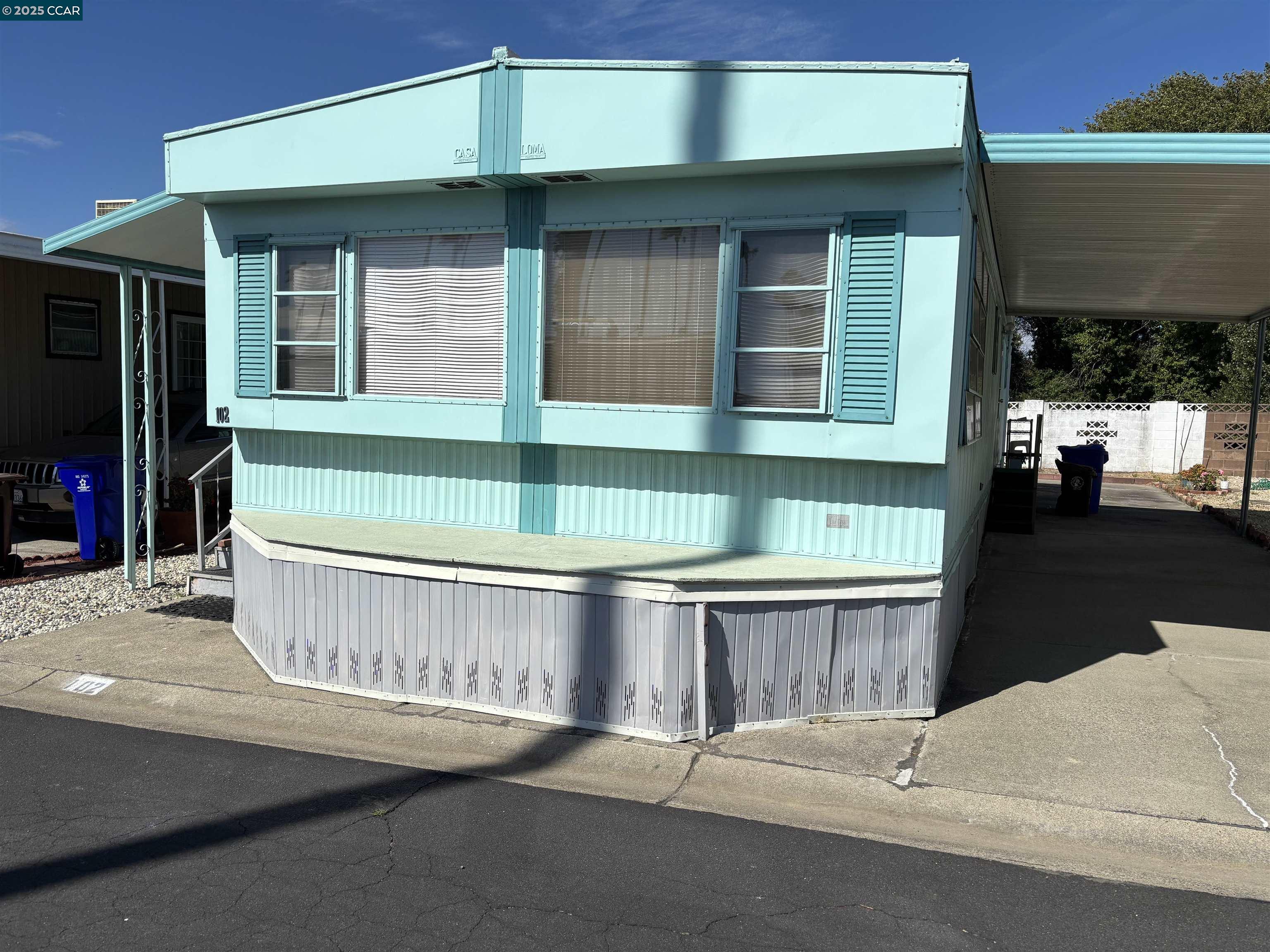 Detail Gallery Image 1 of 12 For 16401 San Pablo #102,  San Pablo,  CA 94806 - 1 Beds | 1 Baths