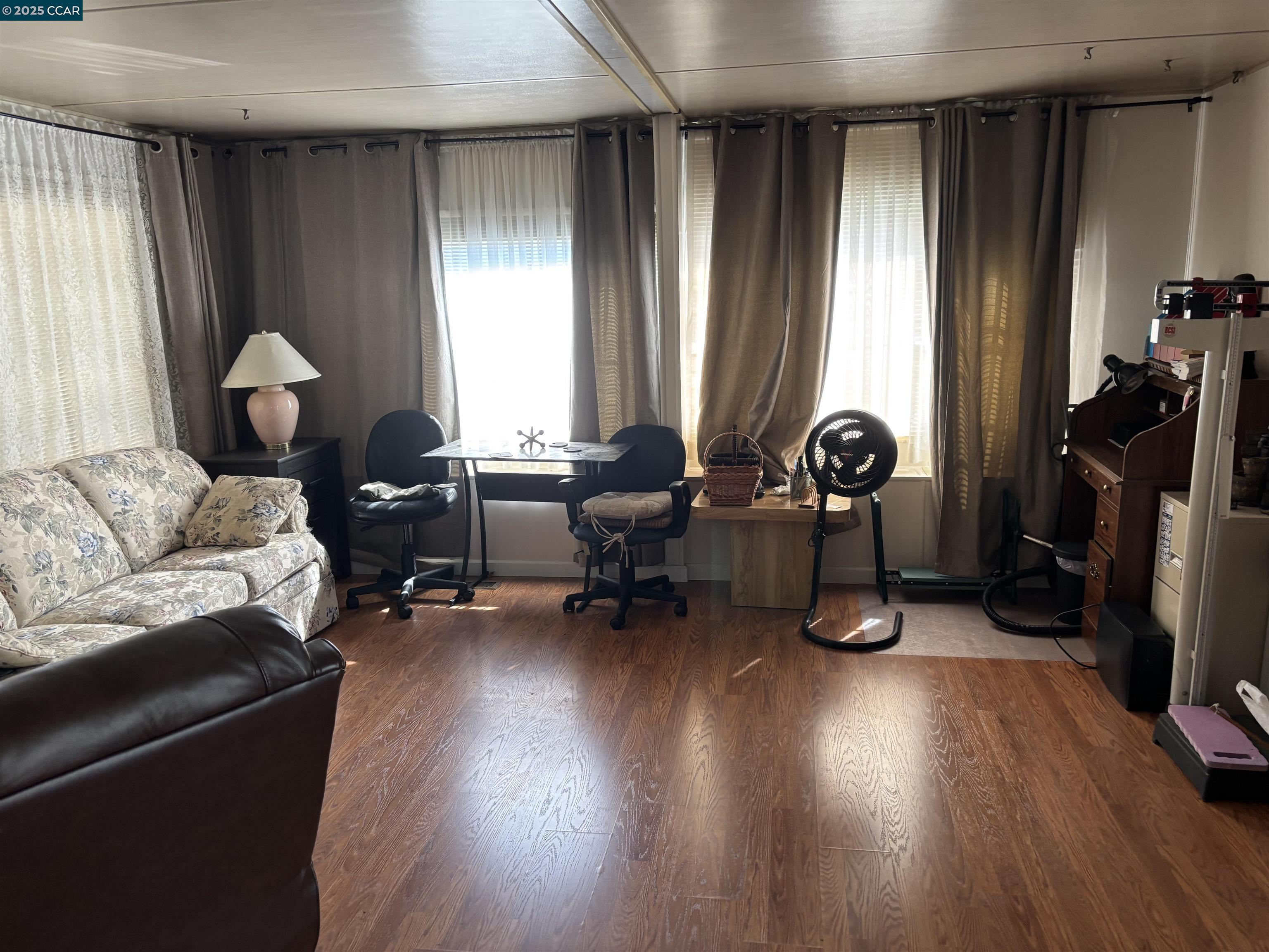 Detail Gallery Image 5 of 12 For 16401 San Pablo #102,  San Pablo,  CA 94806 - 1 Beds | 1 Baths