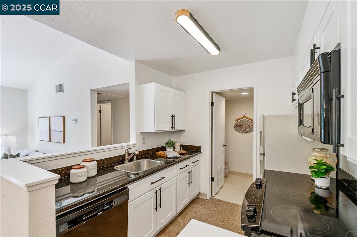 Photo #12: 41105656 Listing: Photo #12