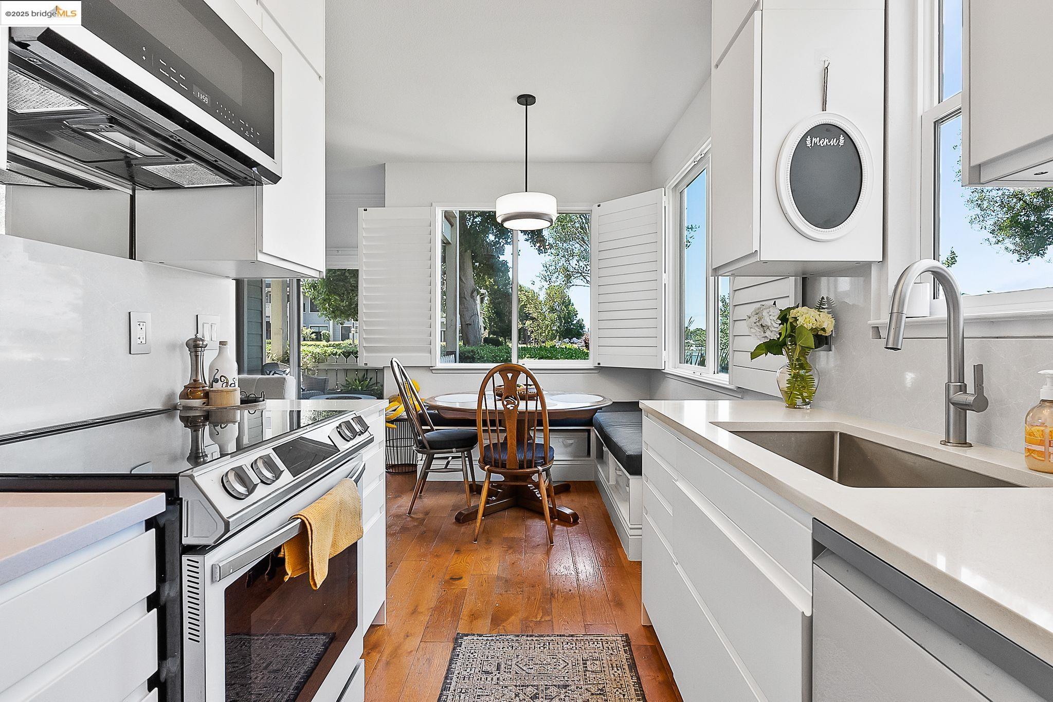 Detail Gallery Image 18 of 23 For 161 Shoreline Ct, Richmond,  CA 94804 - 1 Beds | 1 Baths