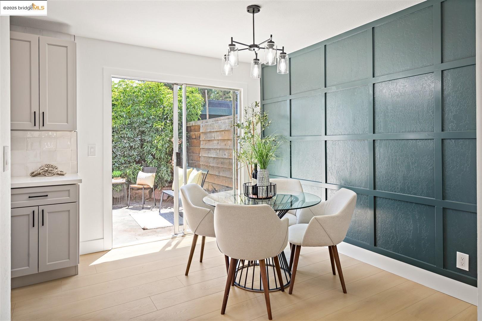 Photo #6: 41105667 Listing 