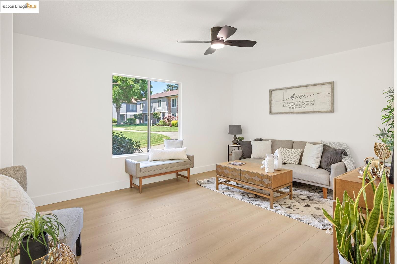 Photo #8: 41105667 Listing: Photo #8