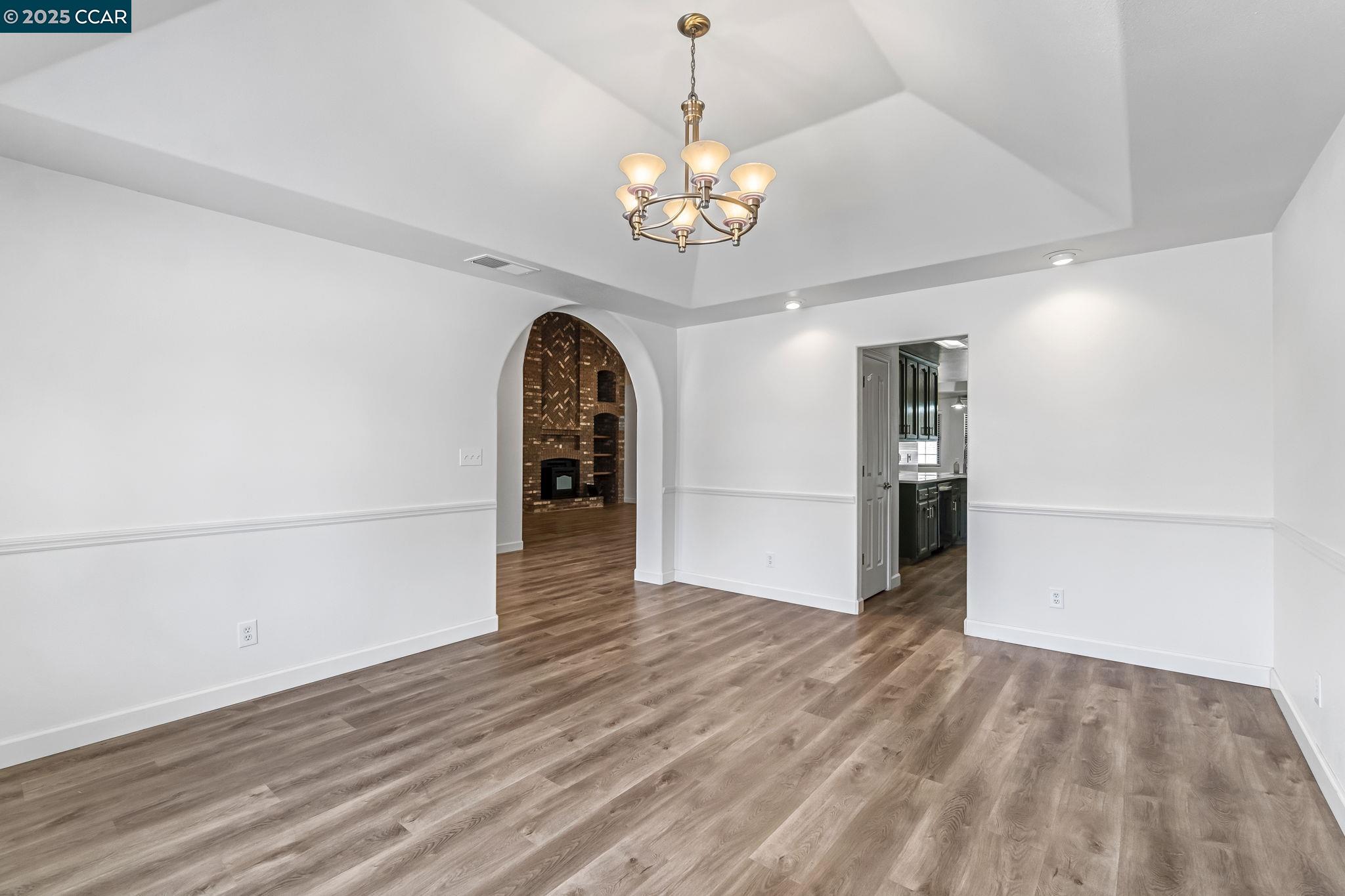 Detail Gallery Image 19 of 52 For 36065 Manon, Madera,  CA 93637 - 5 Beds | 3/1 Baths