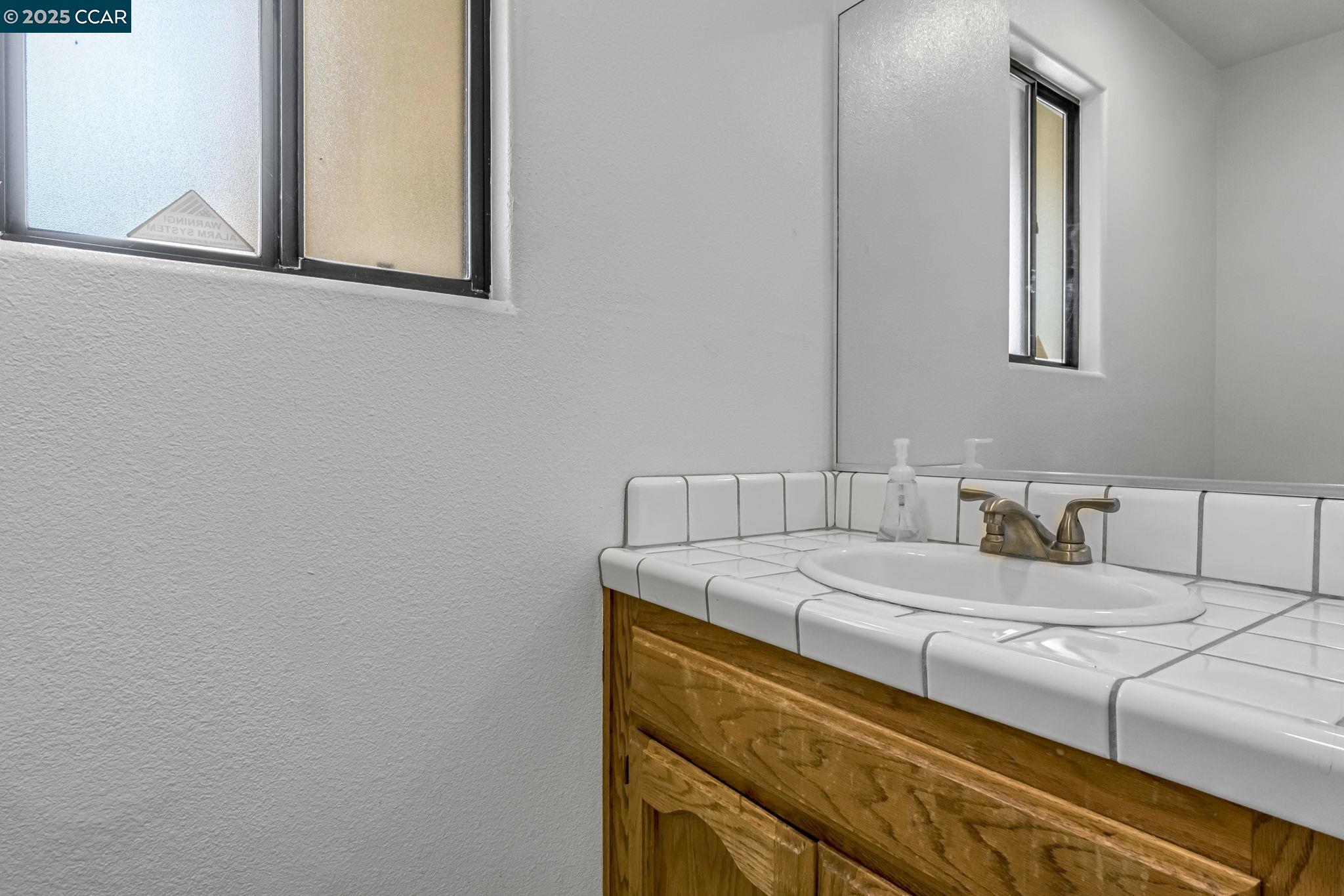 Detail Gallery Image 21 of 52 For 36065 Manon, Madera,  CA 93637 - 5 Beds | 3/1 Baths
