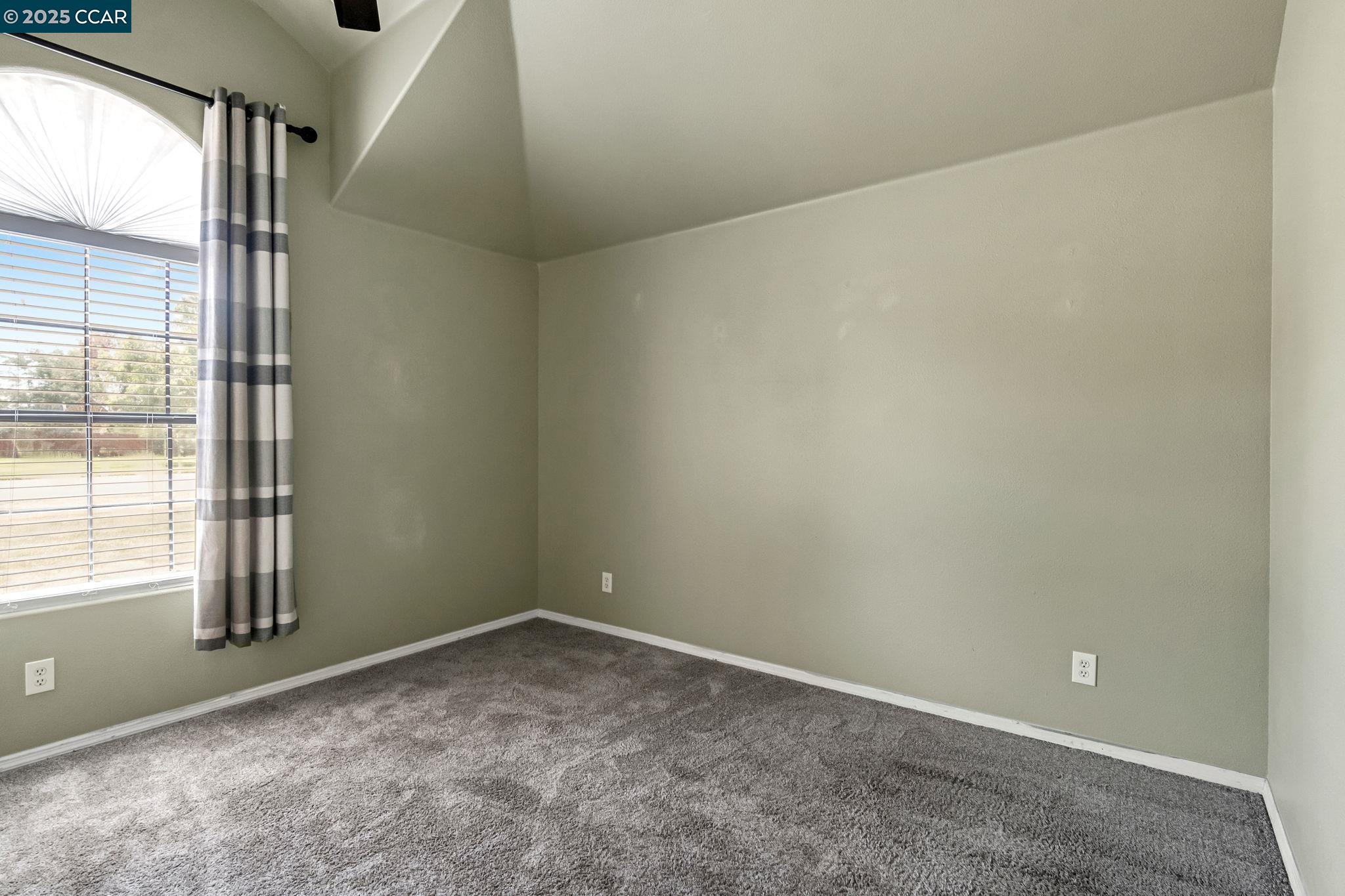 Detail Gallery Image 28 of 52 For 36065 Manon, Madera,  CA 93637 - 5 Beds | 3/1 Baths