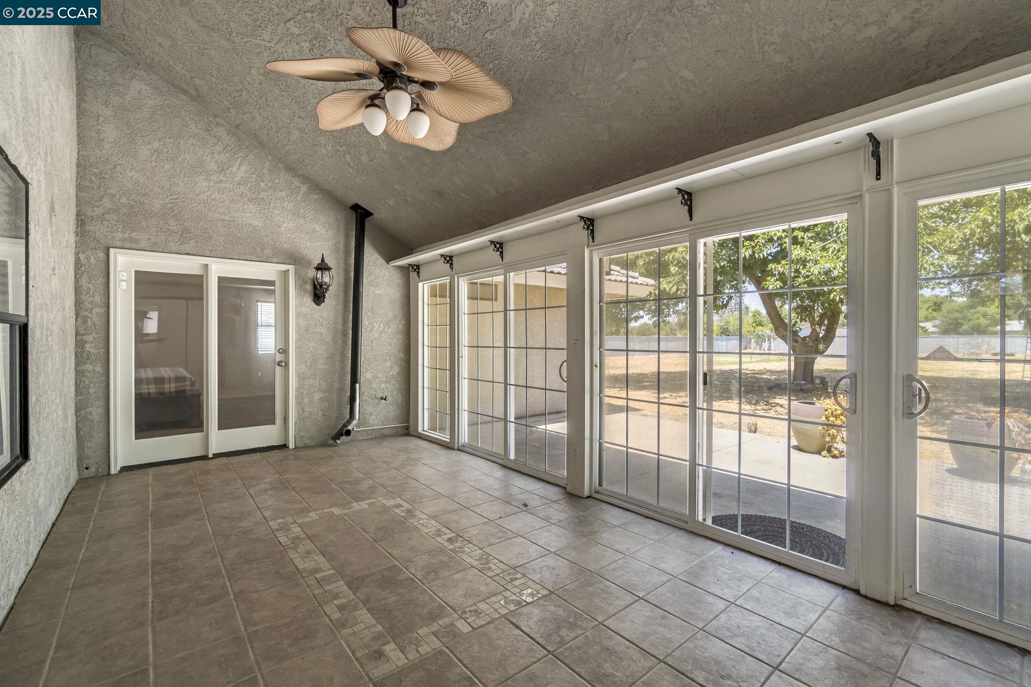 Detail Gallery Image 39 of 52 For 36065 Manon, Madera,  CA 93637 - 5 Beds | 3/1 Baths