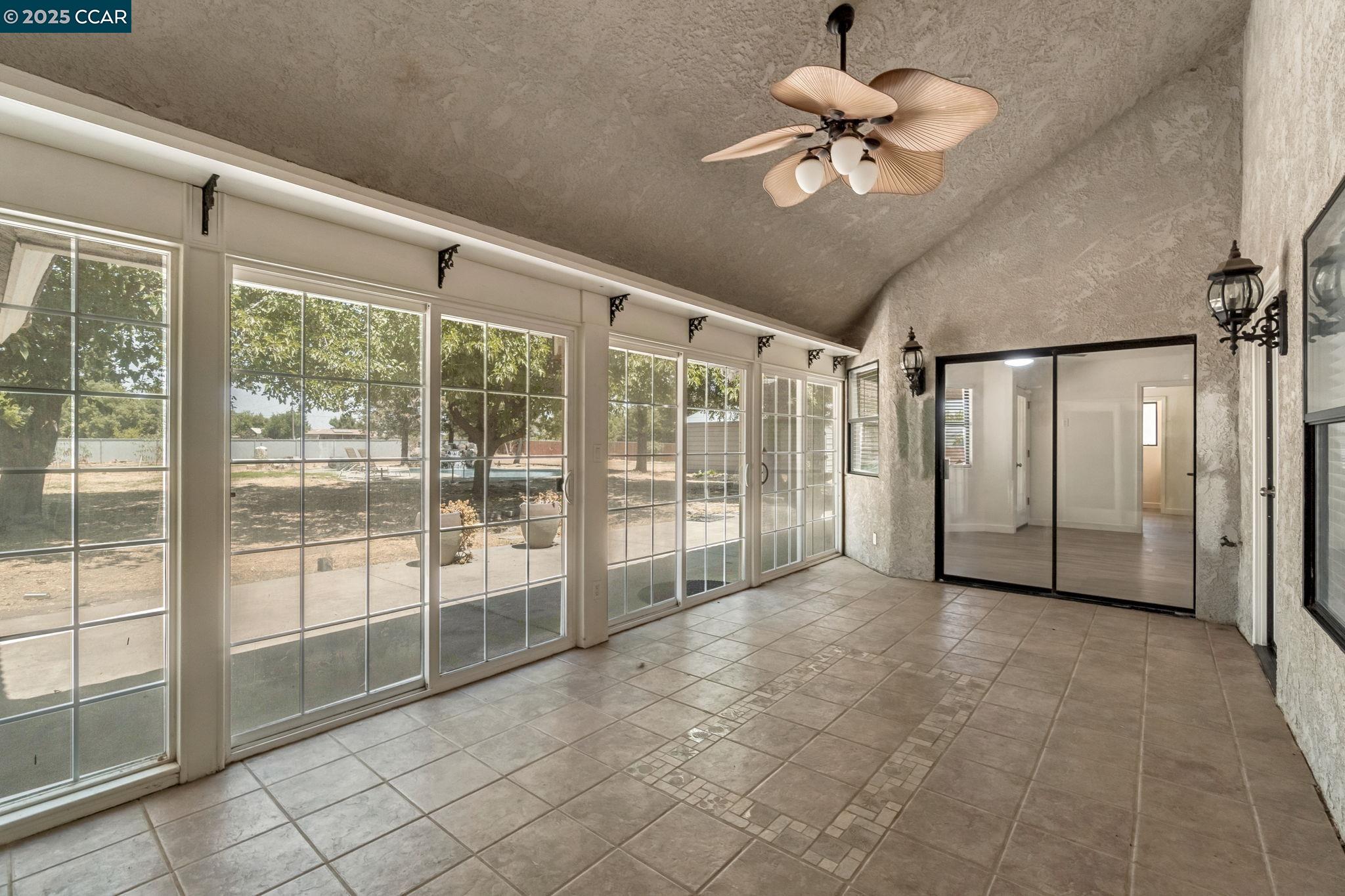 Detail Gallery Image 40 of 52 For 36065 Manon, Madera,  CA 93637 - 5 Beds | 3/1 Baths