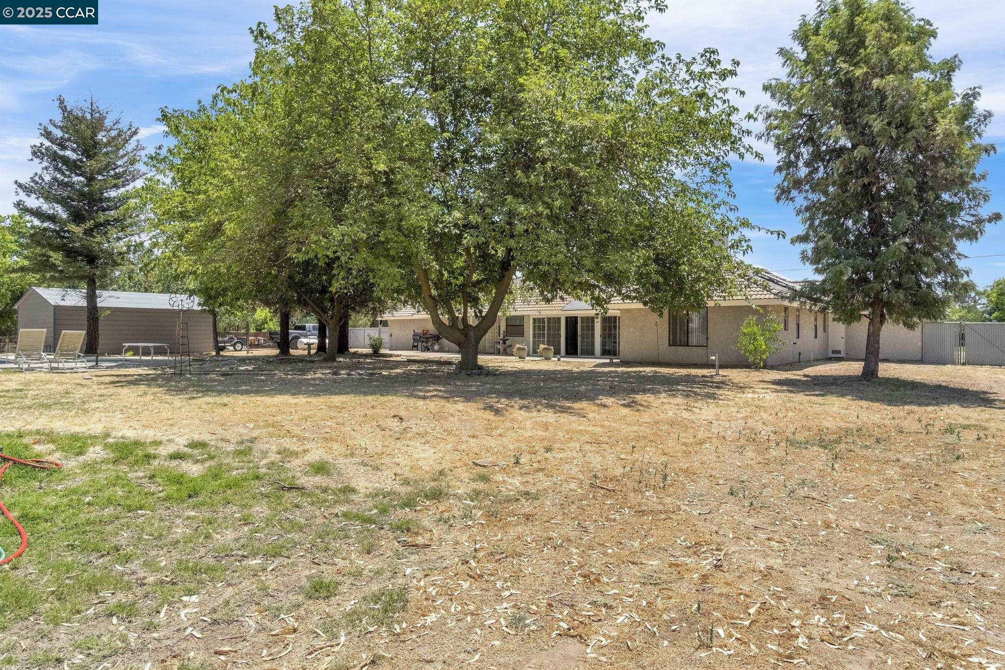 Detail Gallery Image 43 of 52 For 36065 Manon, Madera,  CA 93637 - 5 Beds | 3/1 Baths
