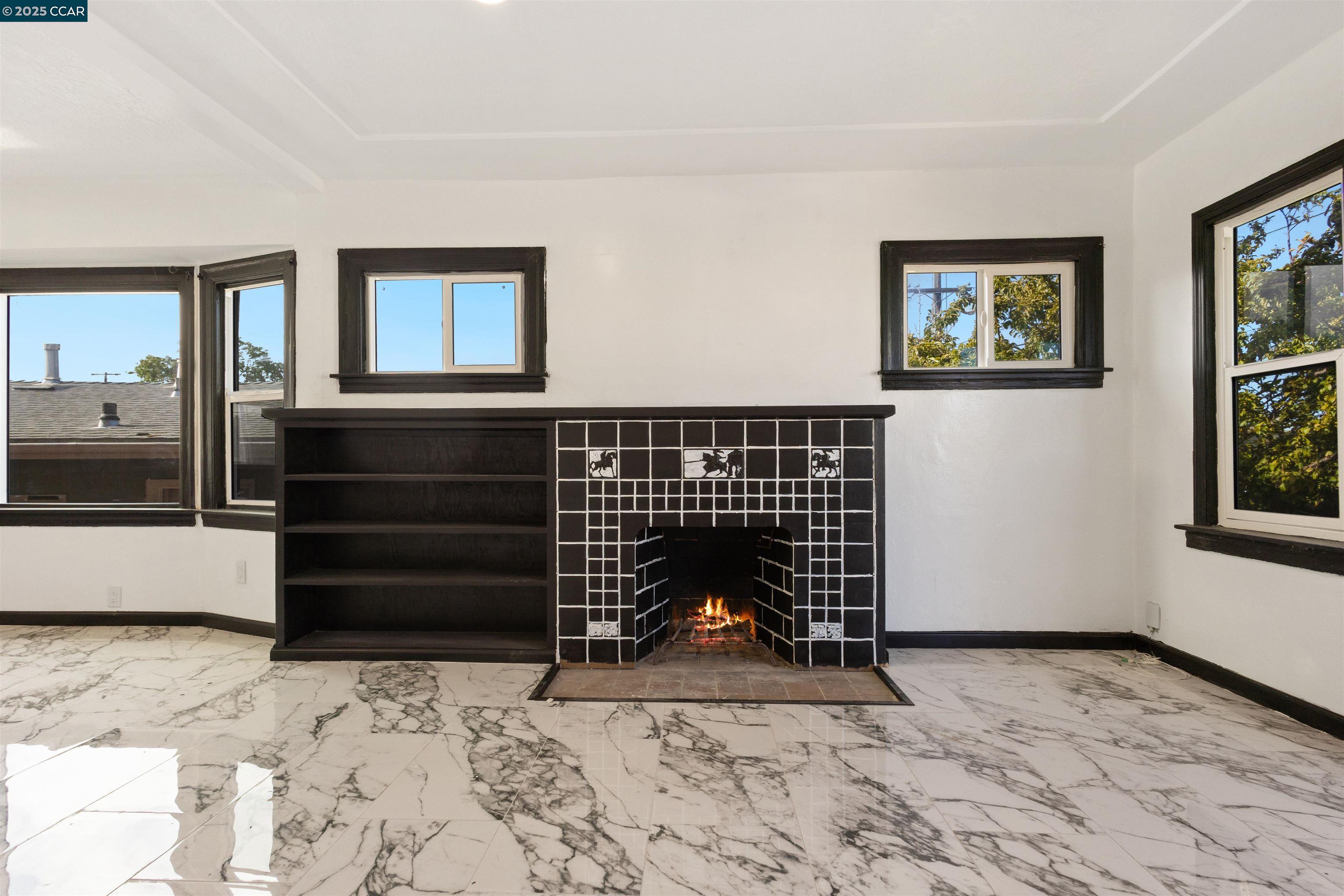Detail Gallery Image 4 of 31 For 840 7th St, Richmond,  CA 94801 - 3 Beds | 1/1 Baths