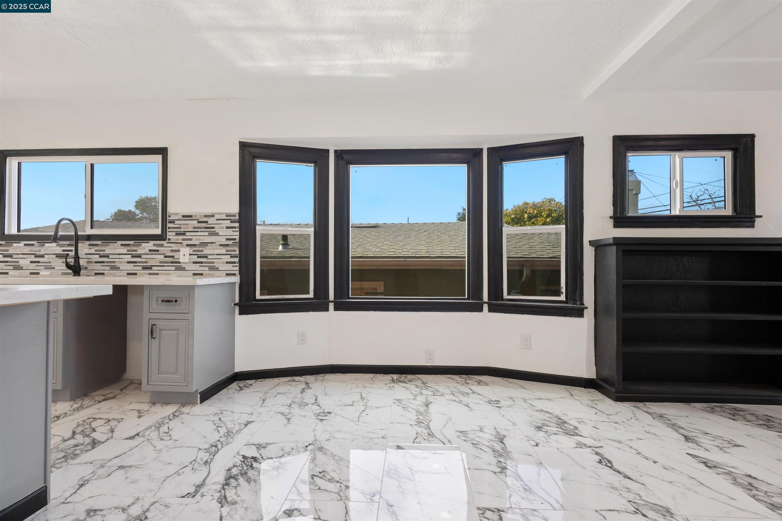 Detail Gallery Image 7 of 31 For 840 7th St, Richmond,  CA 94801 - 3 Beds | 1/1 Baths