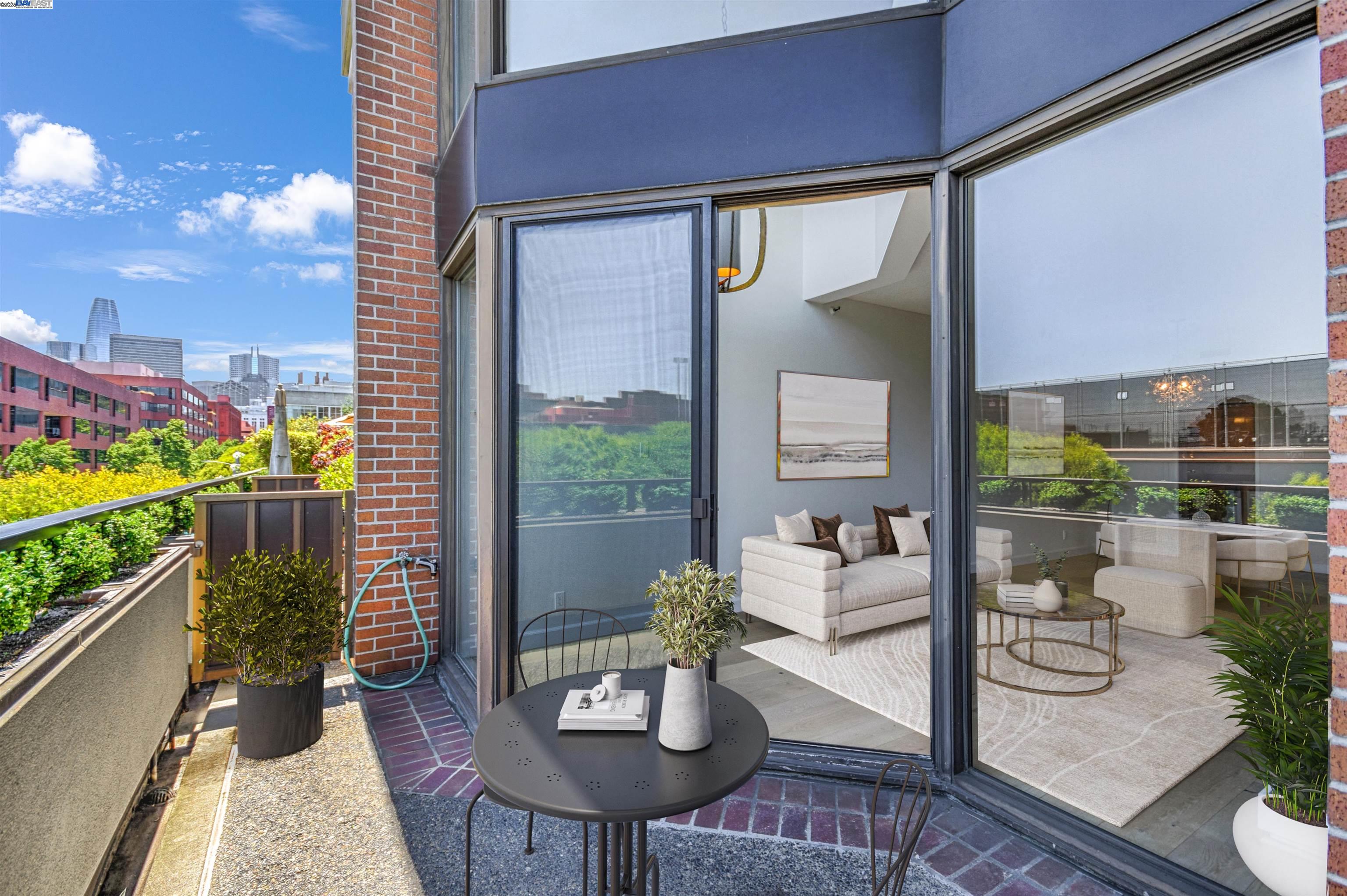 Detail Gallery Image 15 of 41 For 101 Lombard St 109e,  San Francisco,  CA 94111 - 1 Beds | 1/1 Baths