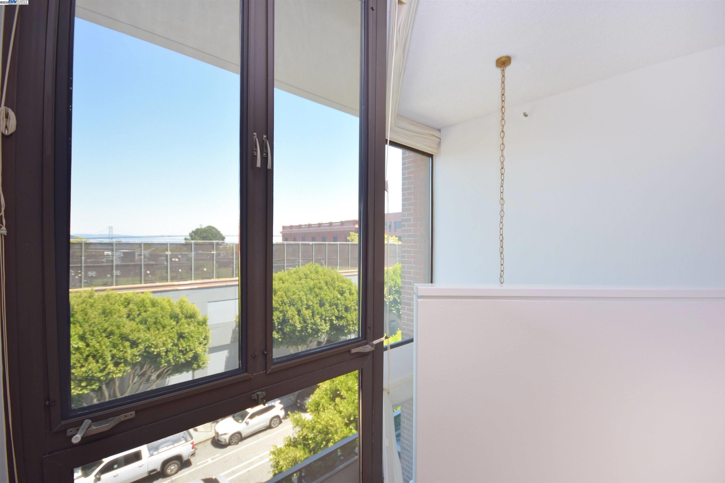 Detail Gallery Image 22 of 41 For 101 Lombard St 109e,  San Francisco,  CA 94111 - 1 Beds | 1/1 Baths