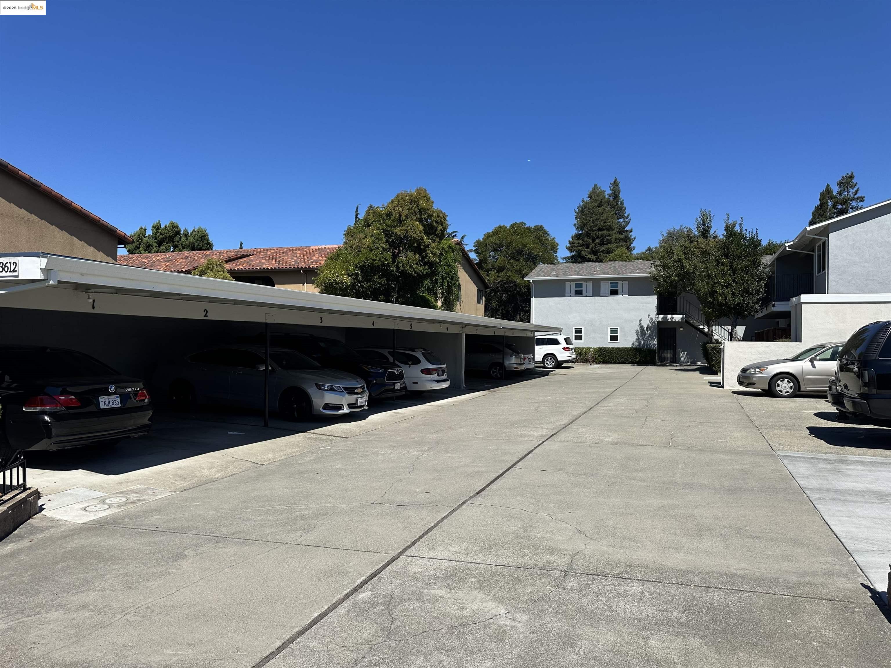 Detail Gallery Image 2 of 15 For 3612 Jamison Way #4,  Castro Valley,  CA 94546 - 2 Beds | 2 Baths