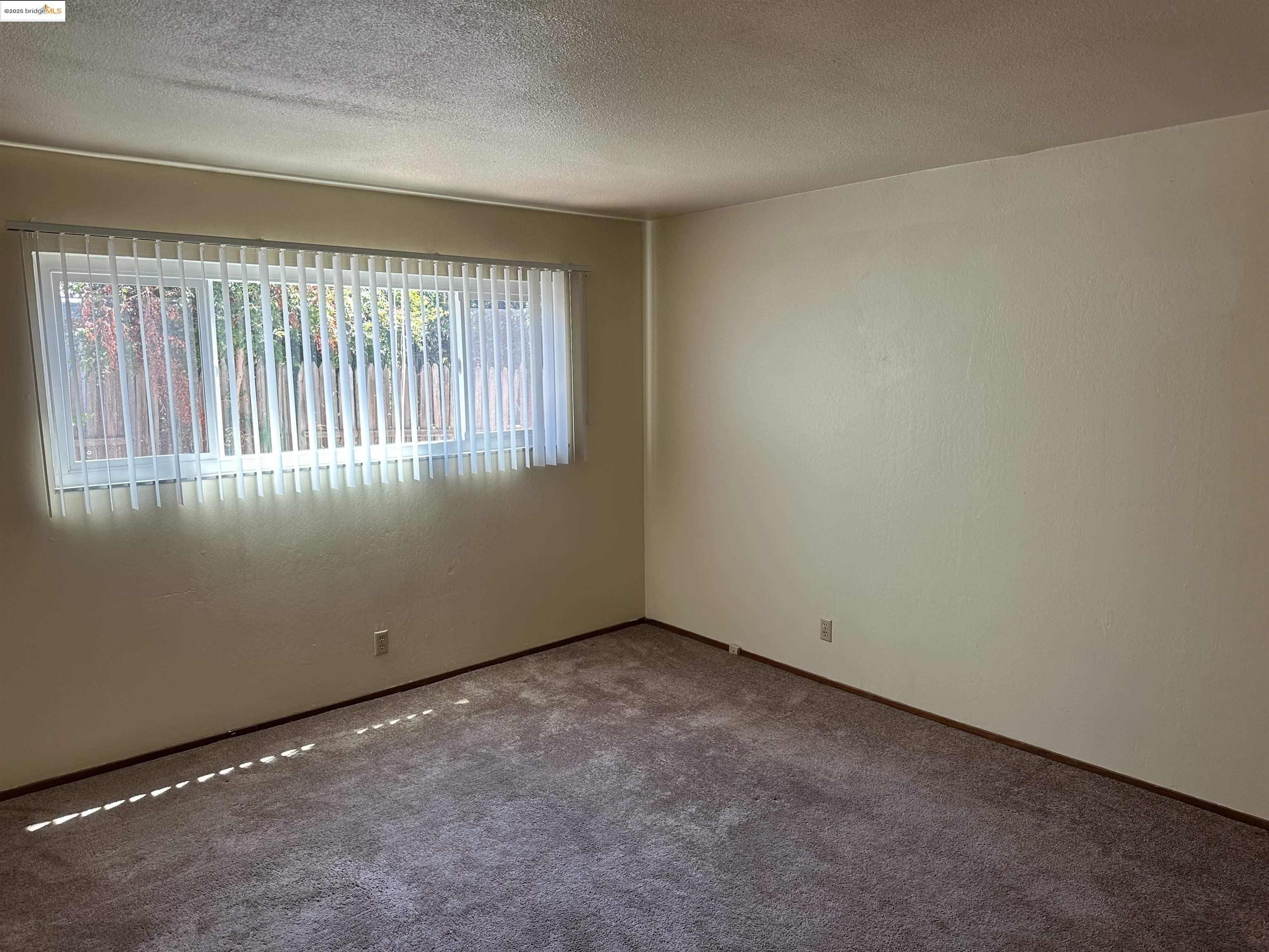 Detail Gallery Image 8 of 15 For 3612 Jamison Way #4,  Castro Valley,  CA 94546 - 2 Beds | 2 Baths