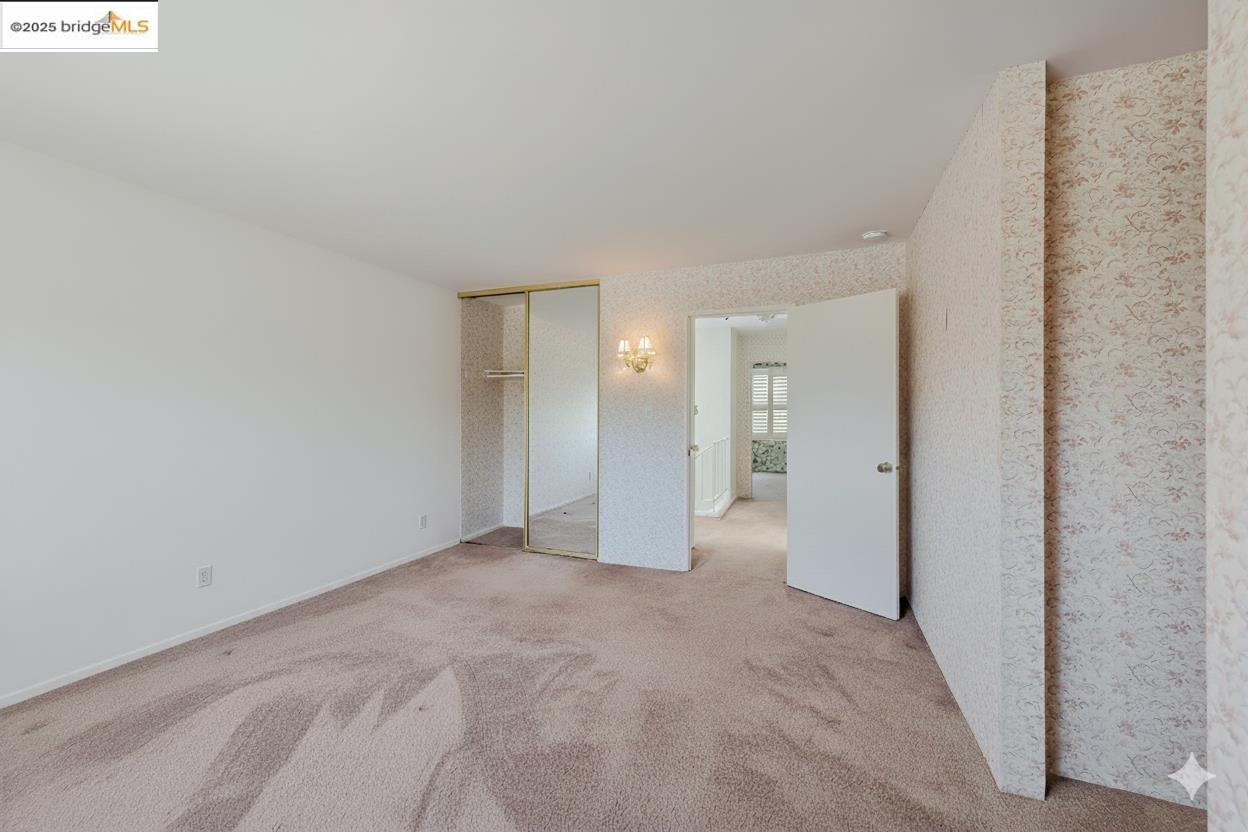 Detail Gallery Image 4 of 38 For 1160 Marianas Ln, Alameda,  CA 94502 - 3 Beds | 2/1 Baths